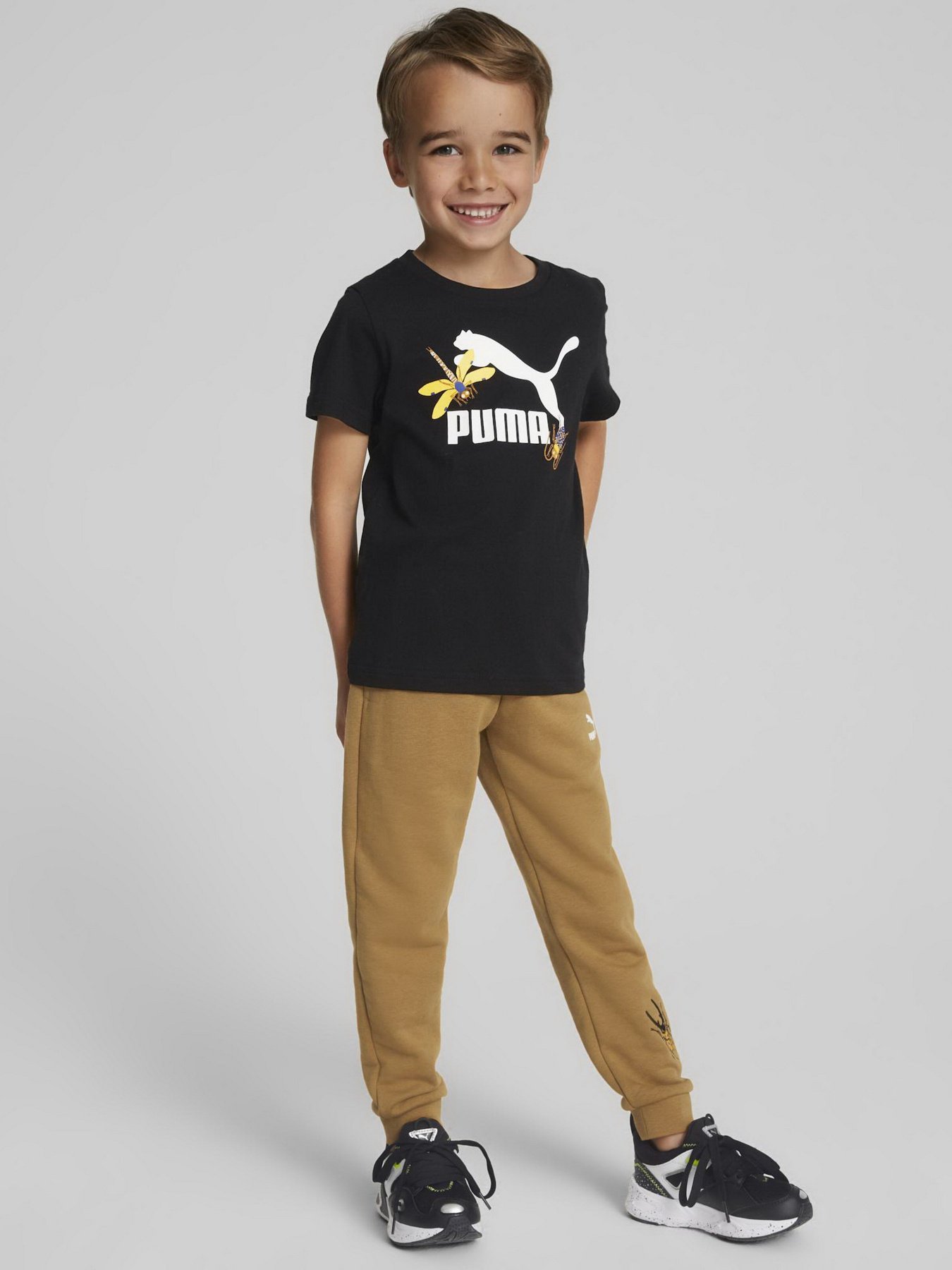 Футболка PUMA SMALL WORLD модель 67013401 Футболка PUMA SMALL WORLD модель 67013401 Фото