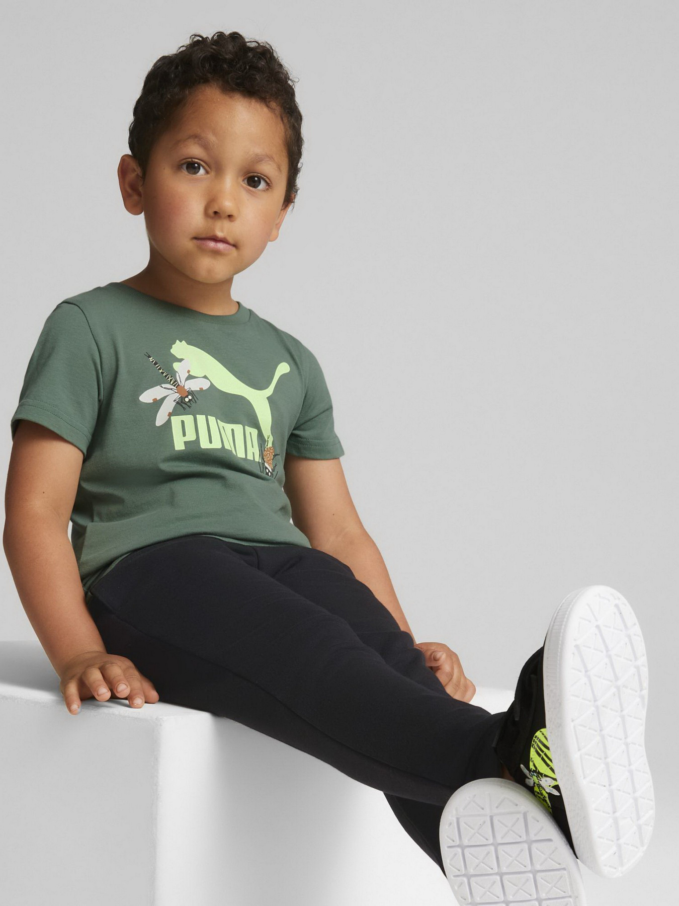 Футболка PUMA SMALL WORLD модель 67013425 Фото