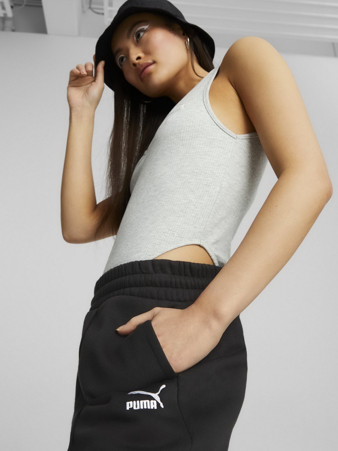 Спортивні штани PUMA Classics модель 67175101 Фото