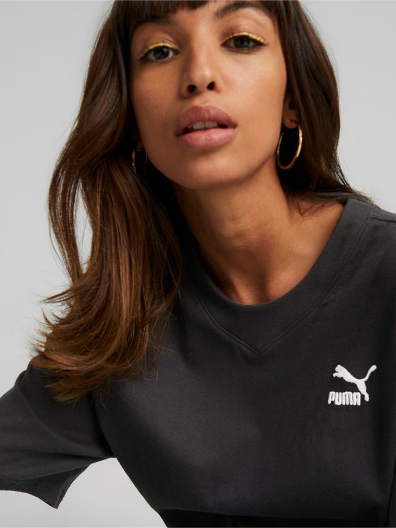 Футболка спортивная PUMA Classics модель 53805201 Футболка спортивная PUMA Classics модель 53805201 Фото