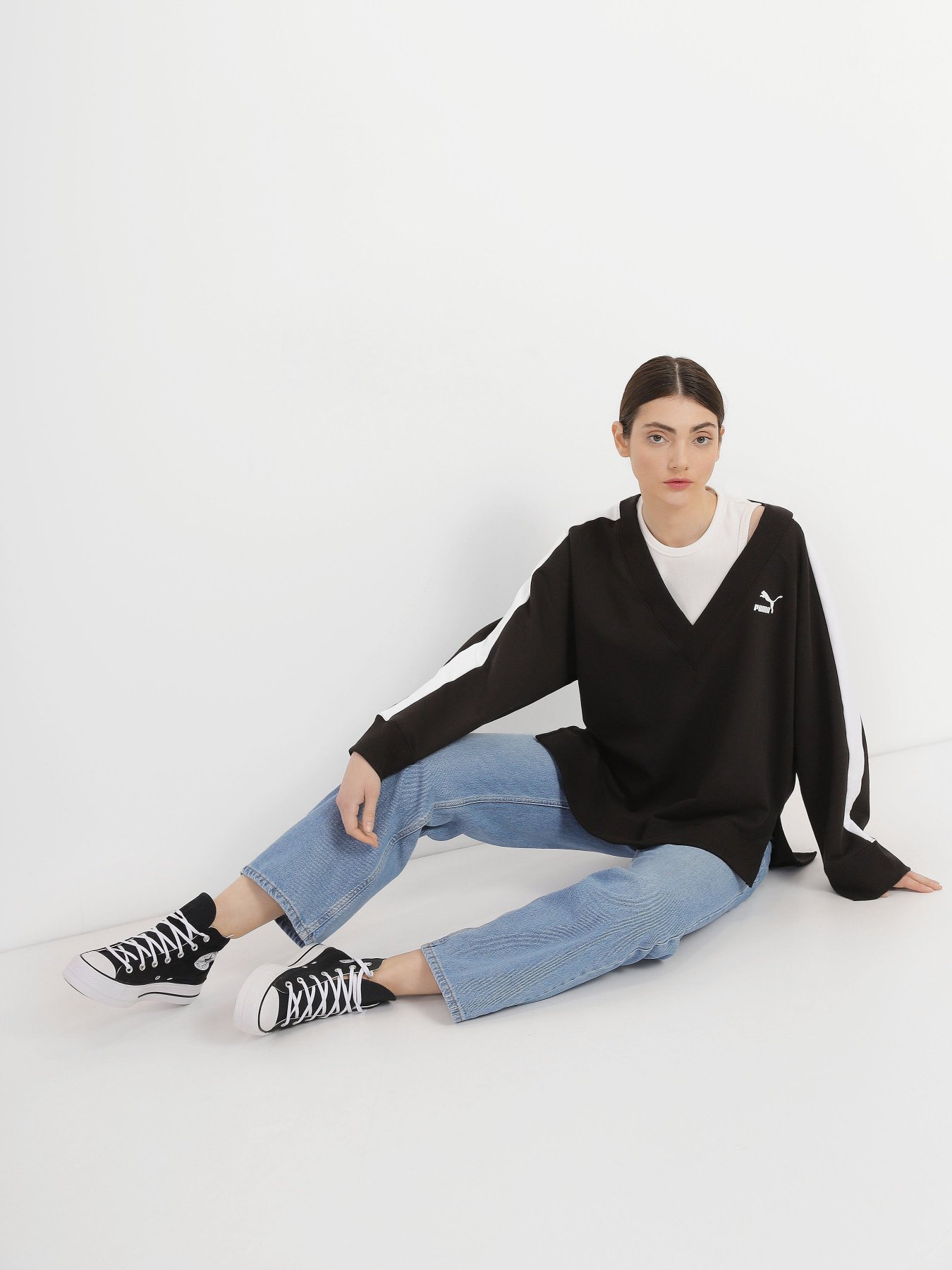 Світшот PUMA T7 V-Neck модель 53950401 Світшот PUMA T7 V-Neck модель 53950401 Фото