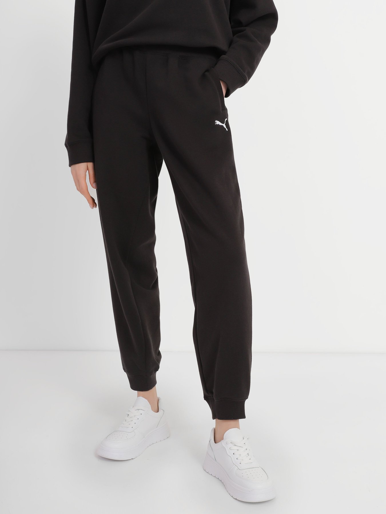 Спортивний костюм PUMA LOUNGEWEAR модель 67370201 Фото