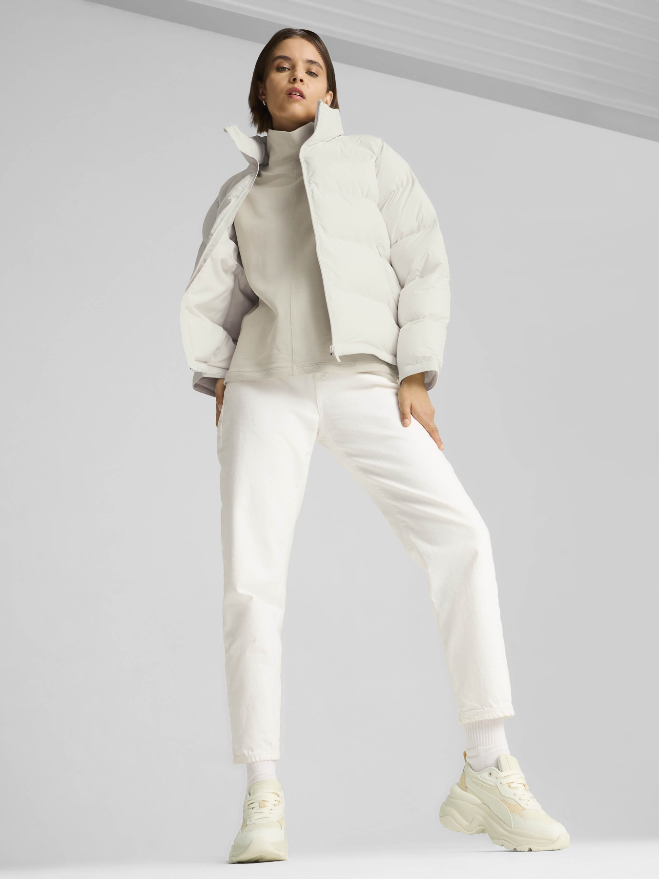 Демісезонна куртка PUMA MONOMATERIAL модель 62648187 Фото