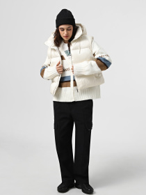 Жилет с утеплителем PUMA Shiny Puffer модель 62651887 Фото