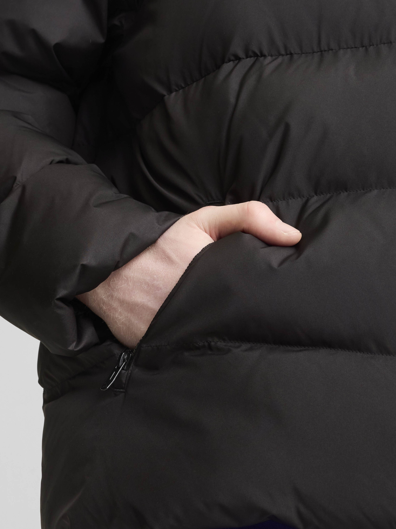 Демісезонна куртка PUMA PUFFER модель 62712301 Фото