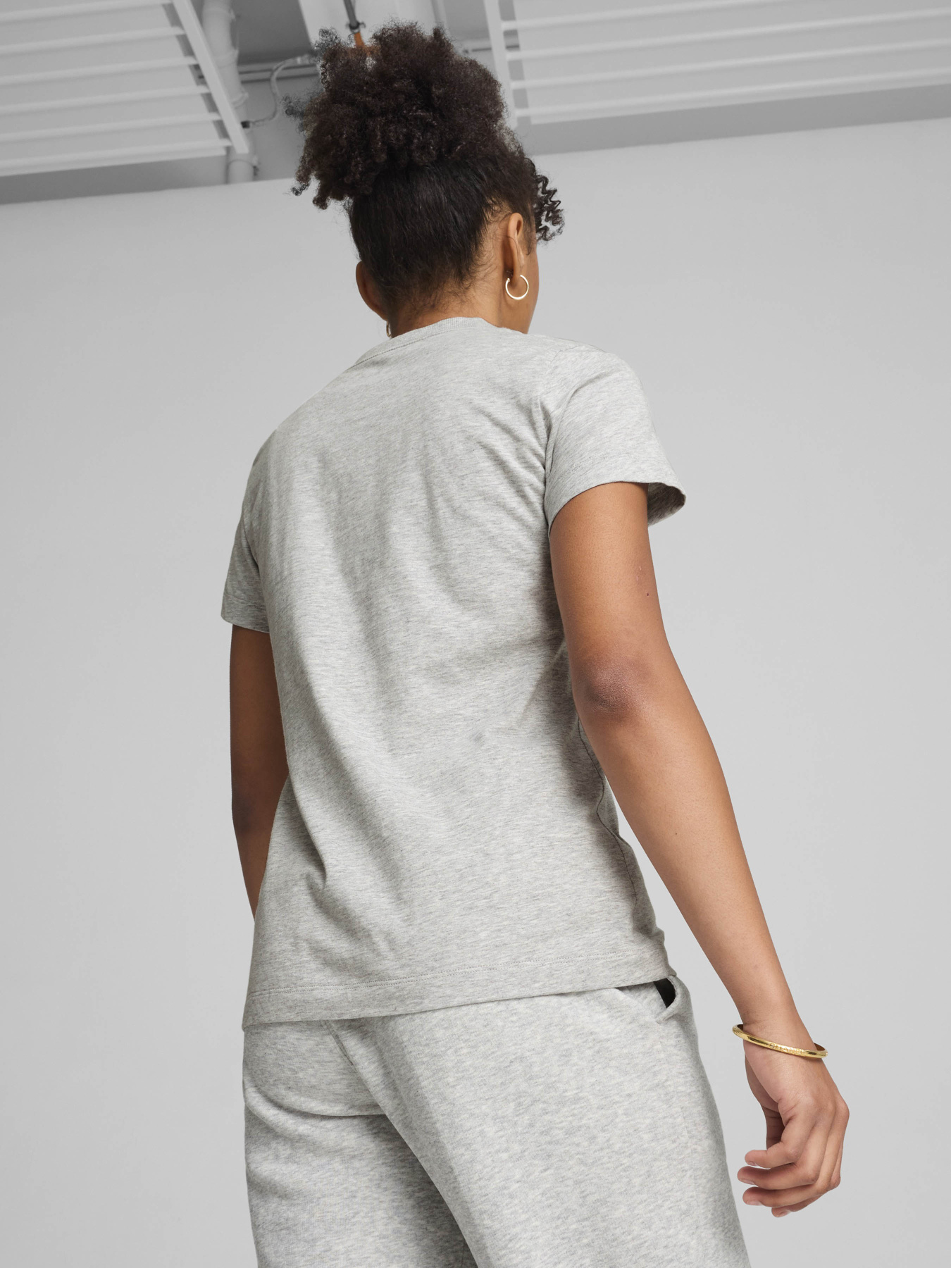 Футболка спортивная PUMA SQUAD GRAPHIC модель 68153704 Фото