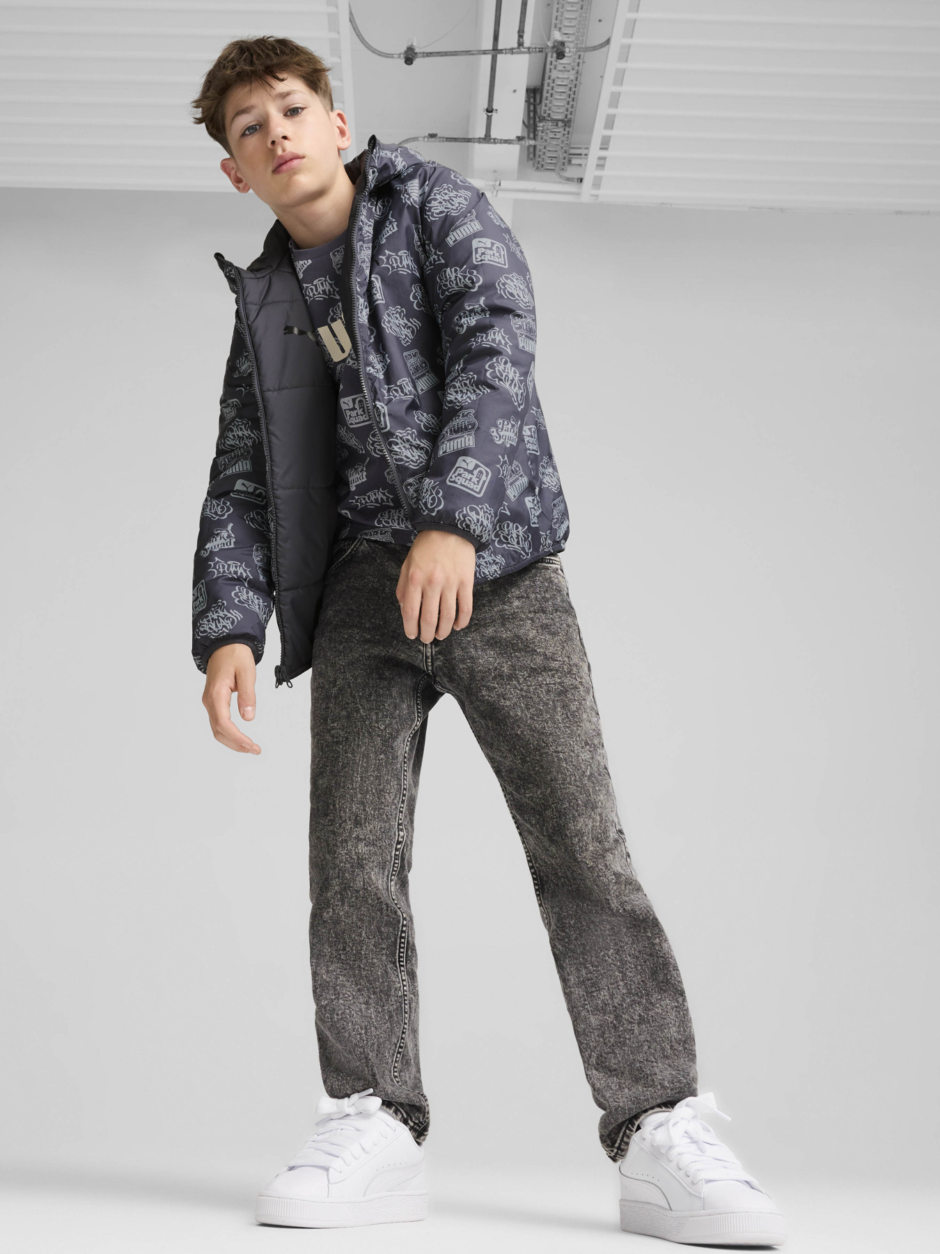 Демісезонна куртка PUMA Reversible Puffer модель 68283369 Фото