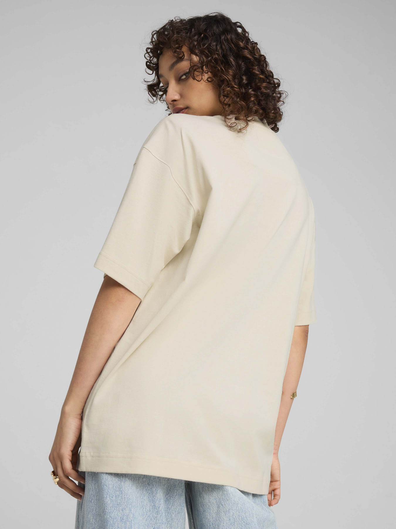 Футболка PUMA PREMIUM ESSENTIALS OVERSIZED G модель 62966687 Футболка PUMA PREMIUM ESSENTIALS OVERSIZED G модель 62966687 Фото