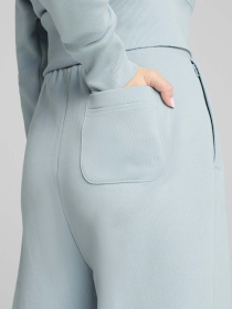 Штани спортивні PUMA Premium Essentials Relaxed модель 62977967 Фото