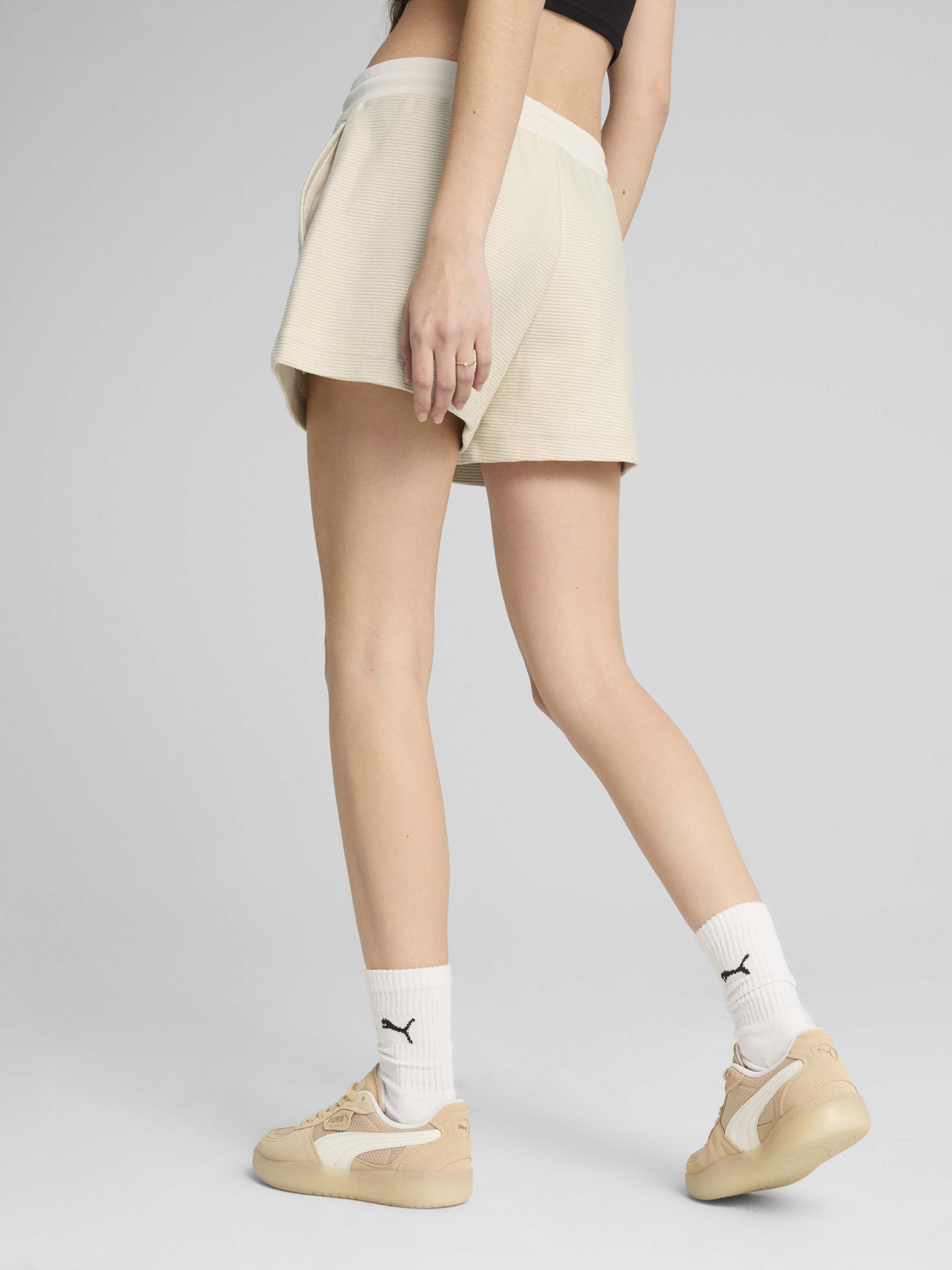 Шорты спортивные PUMA Premium Essentials A-Line модель 62978287 Фото