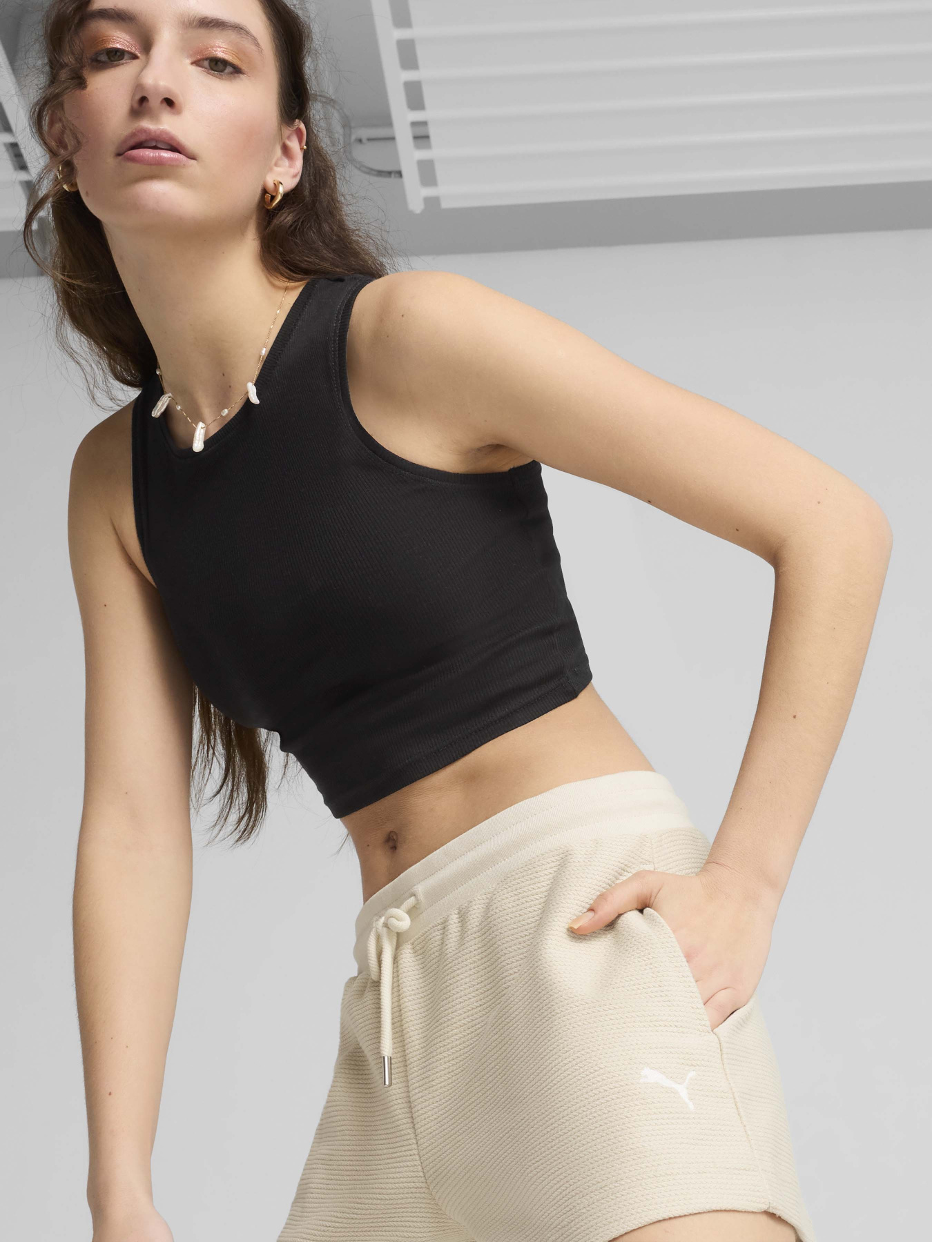 Шорты спортивные PUMA Premium Essentials A-Line модель 62978287 Фото