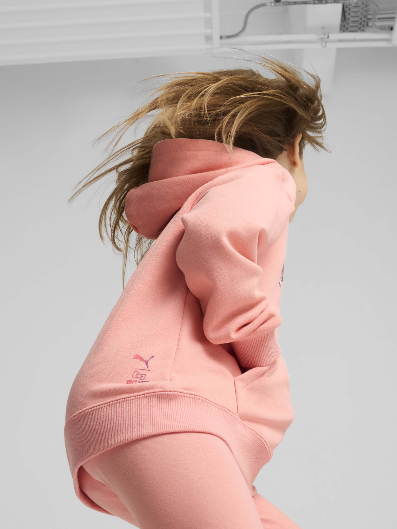 Худі PUMA x Hello Kitty & Friends модель 63006318 Фото