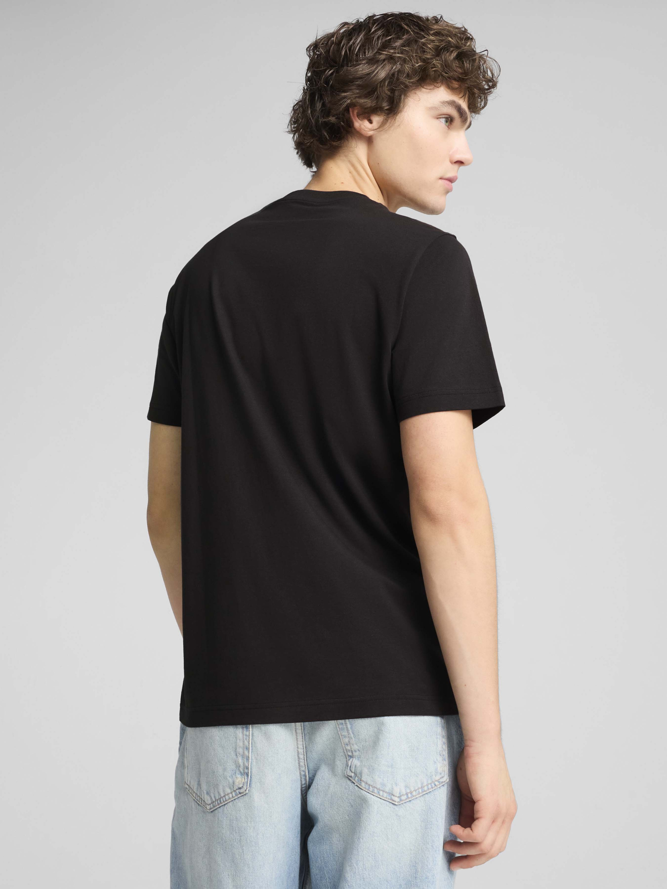 Футболка PUMA GRAPHICS SNEAKER модель 68483001 Фото