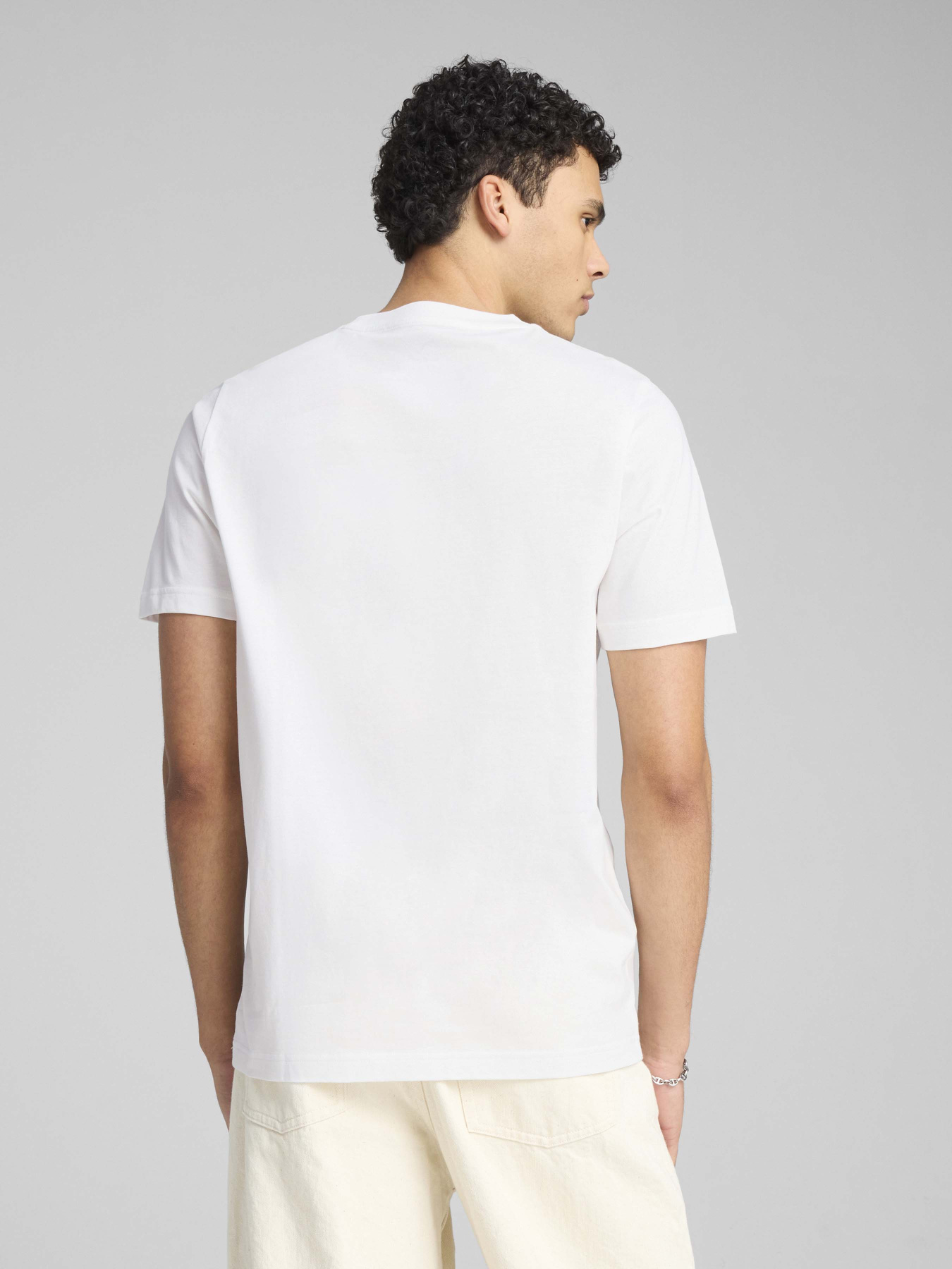 Футболка PUMA Graphics Sneaker модель 68483002 Фото