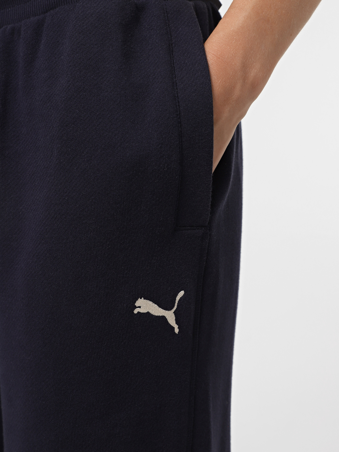 Штаны спортивные PUMA Premium Essentials модель 63207316 Фото