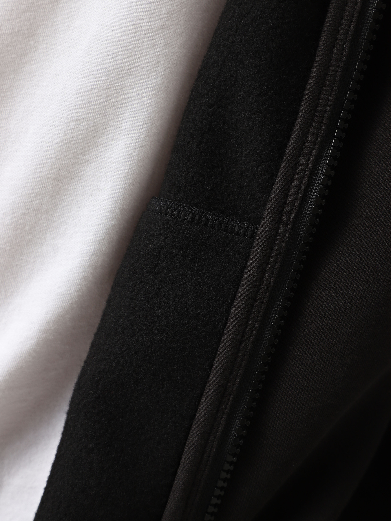 Спортивний костюм PUMA Essentials Модель 68817501 Фото