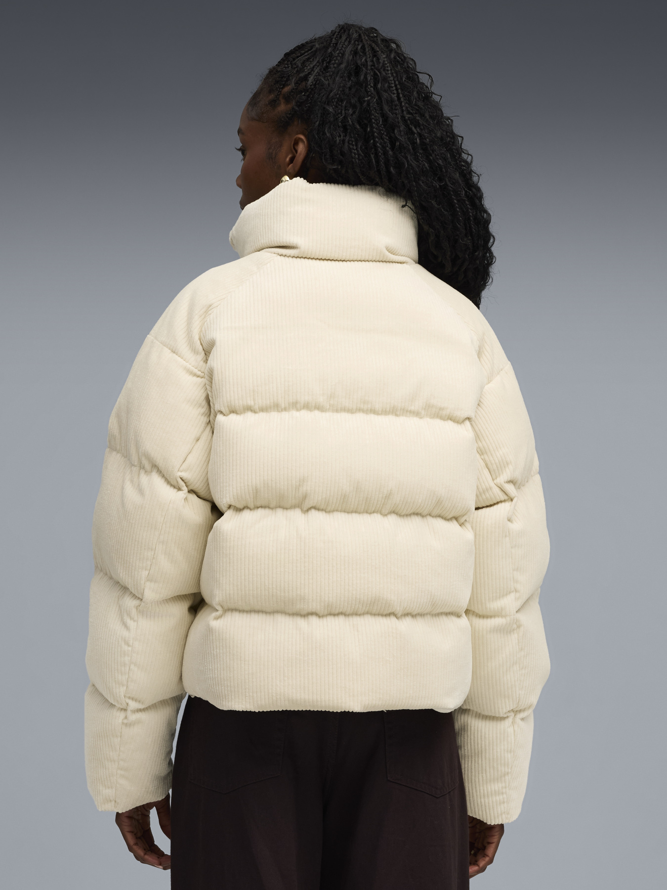 Зимняя куртка PUMA CORDUROY PUFFER модель 63217187 Фото