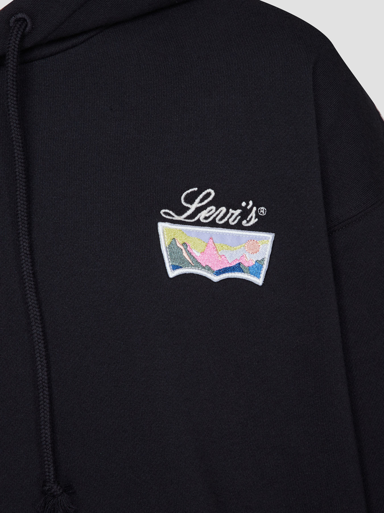 Жіноче чорне худі LEVIS модель A6069;0018 Фото