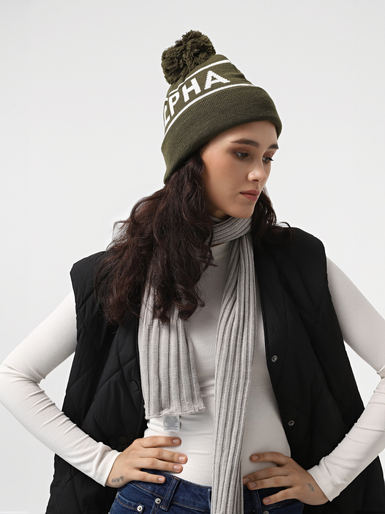 Шапка Alpha Industries Essential Pom Beanie модель UHE52500C1_303 Фото