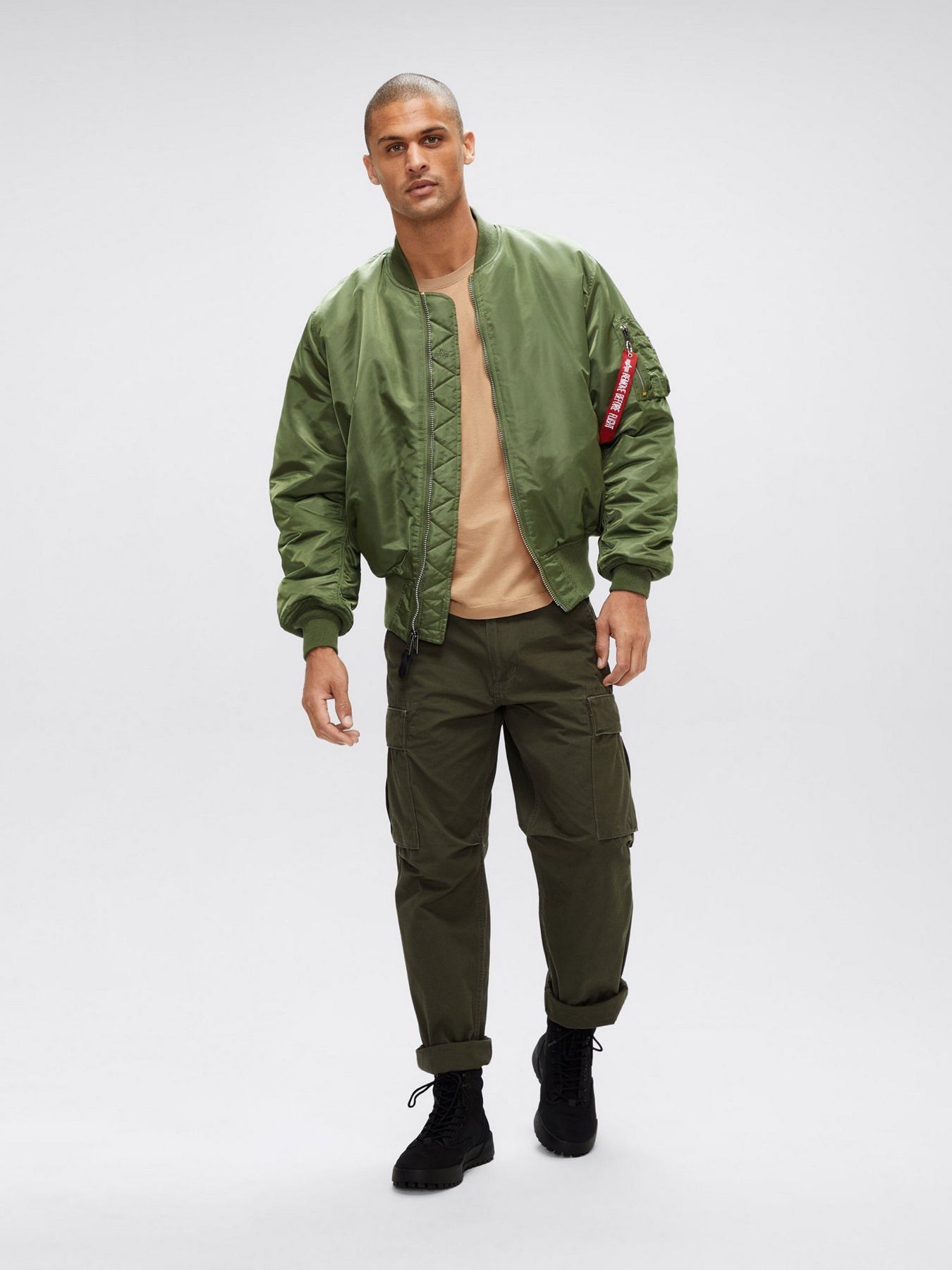 Бомбер Alpha Industries MA-1 BLOOD CHIT  модель MJM21300C1_310 Фото