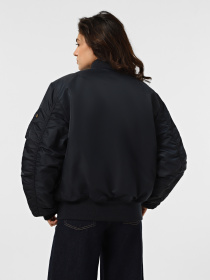 Бомбер Alpha Industries MA-1 модель MJM21000C1_410 Фото