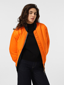 Бомбер Alpha Industries MA-1 модель MJM21000C1_410 Фото