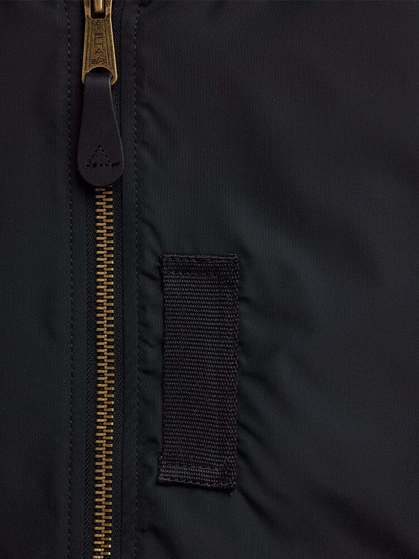 Бомбер Alpha Industries L-2b Skymaster Gen II модель MJL52000C1_001 Фото