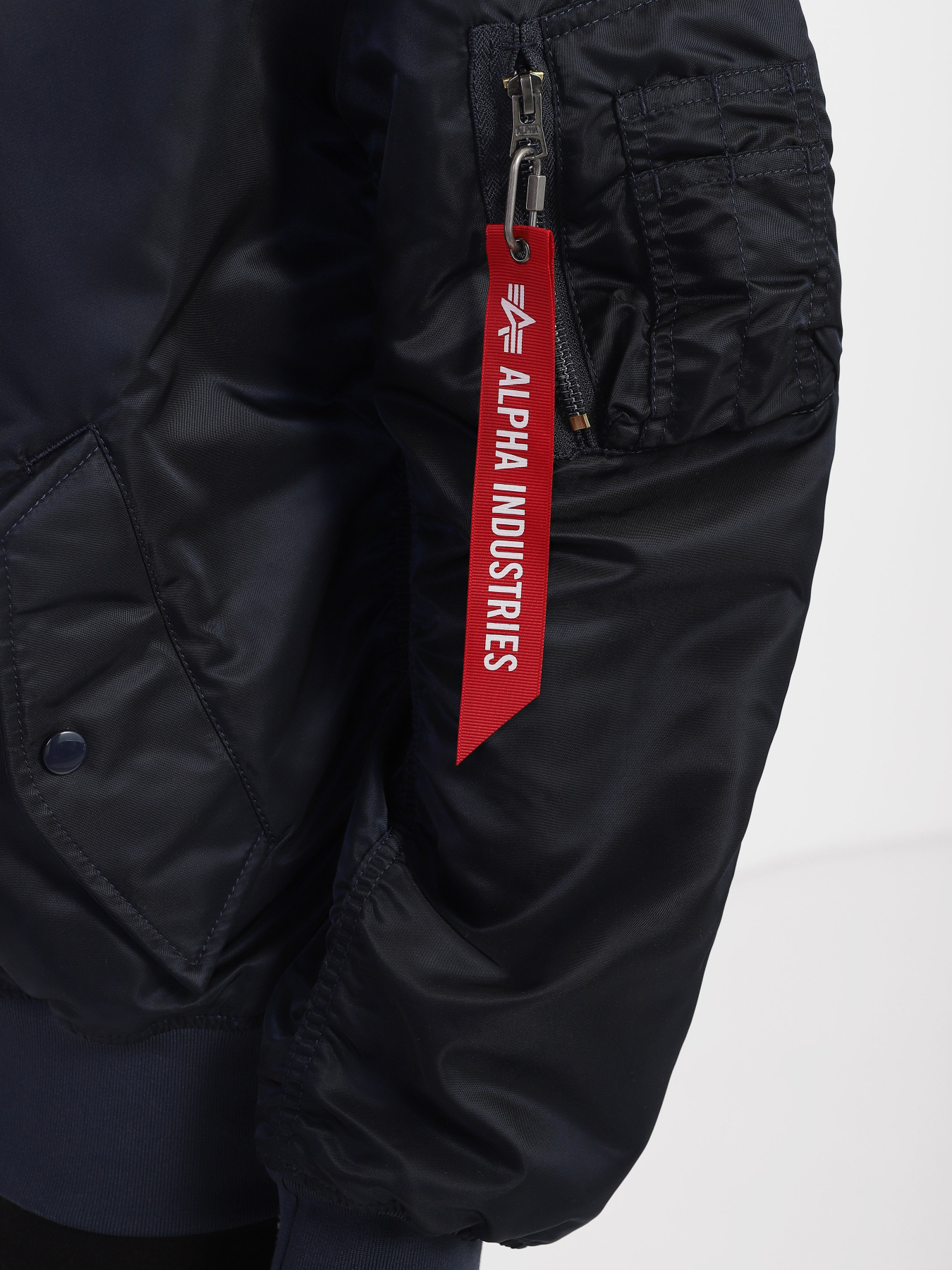 Бомбер Alpha Industries L-2B модель UJL52000C1_410 Фото