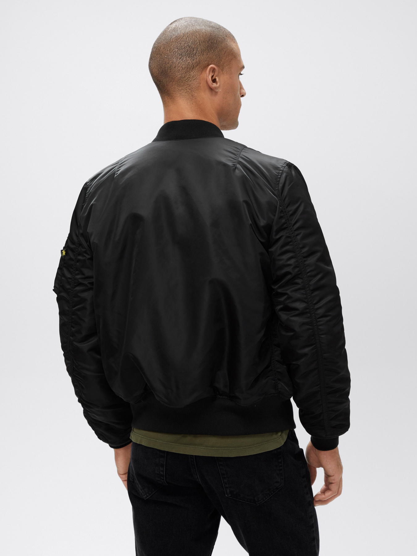 Бомбер Alpha Industries МА-1 SLIM FIT  модель MJM44530C1_001 Фото