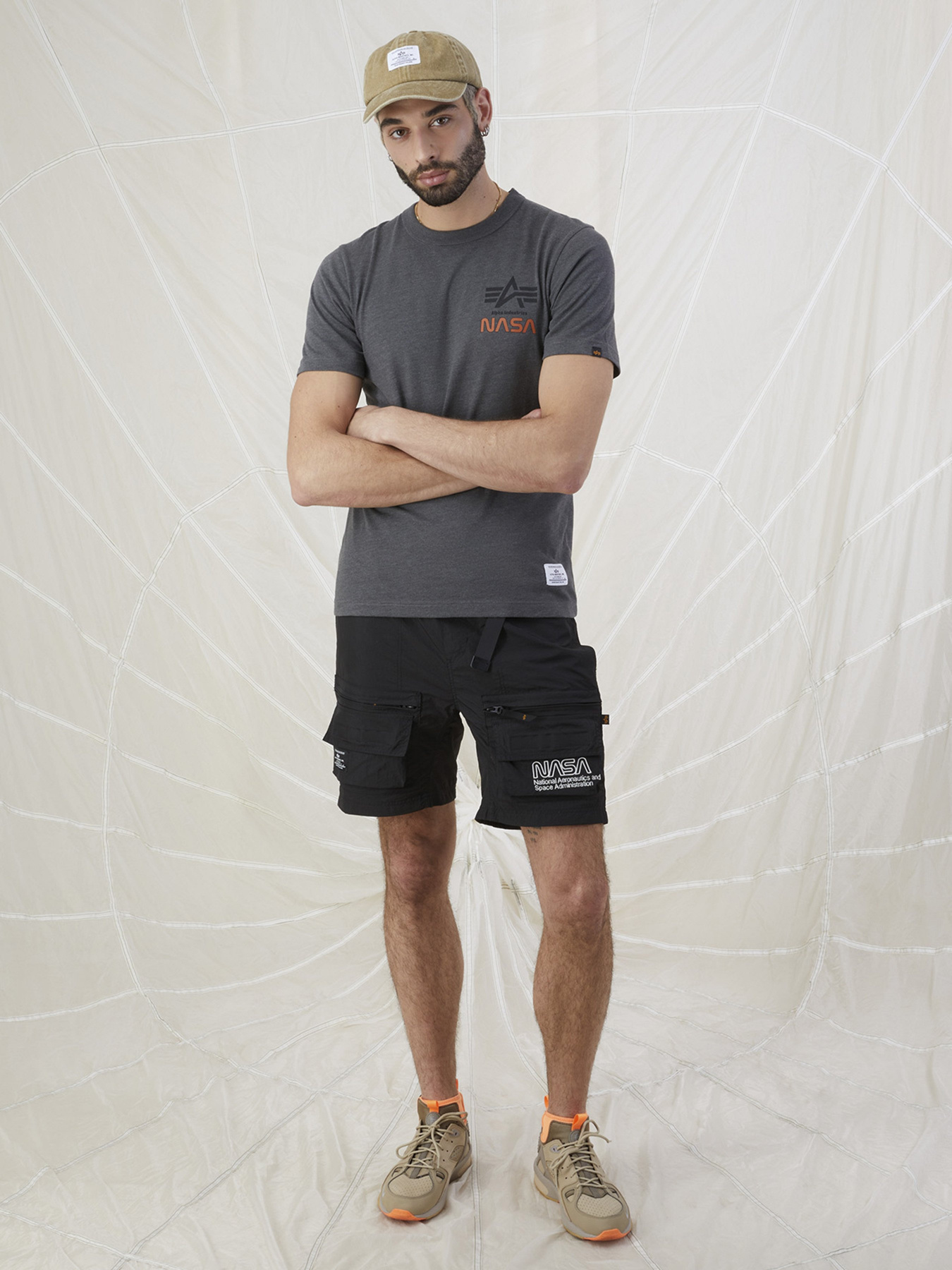 Футболка Alpha Industries NASA Galaxy модель ETN53000C1_072 Фото