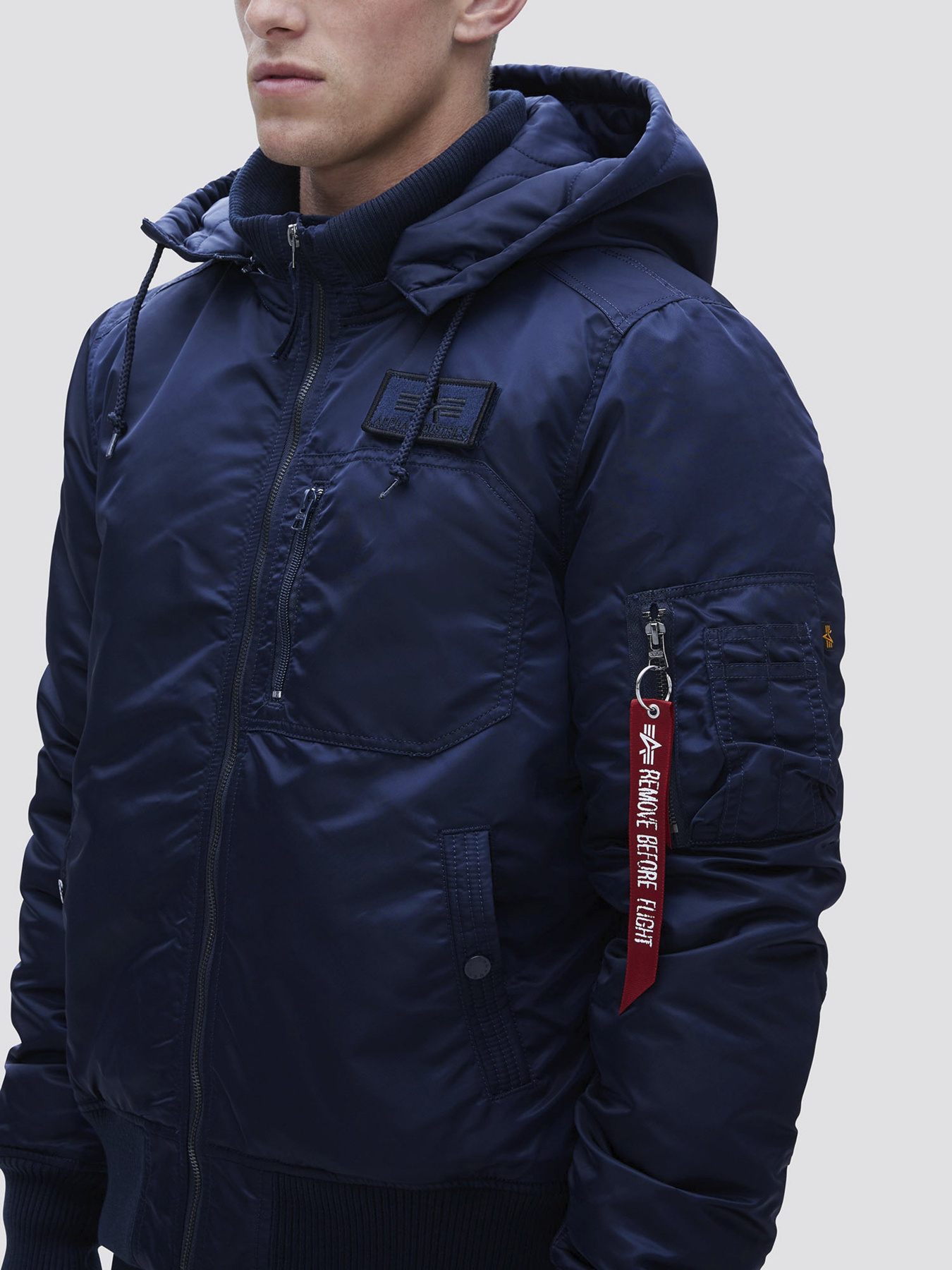 Бомбер Alpha Industries MA-1 HOODED RIB модель MJM49501C1_410 Фото