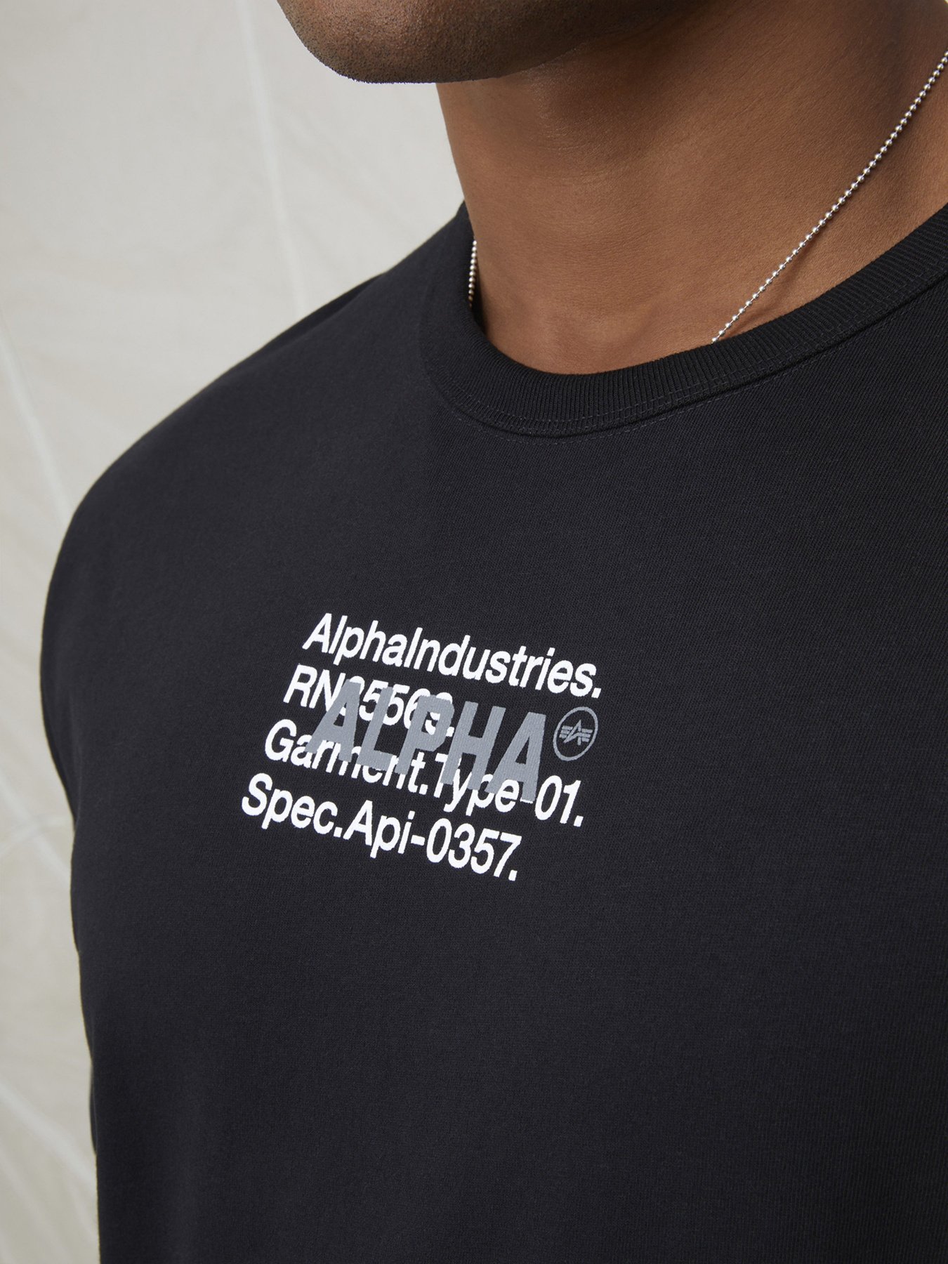Футболка Alpha Industries модель MTA53001C1_001 Футболка Alpha Industries модель MTA53001C1_001 Фото