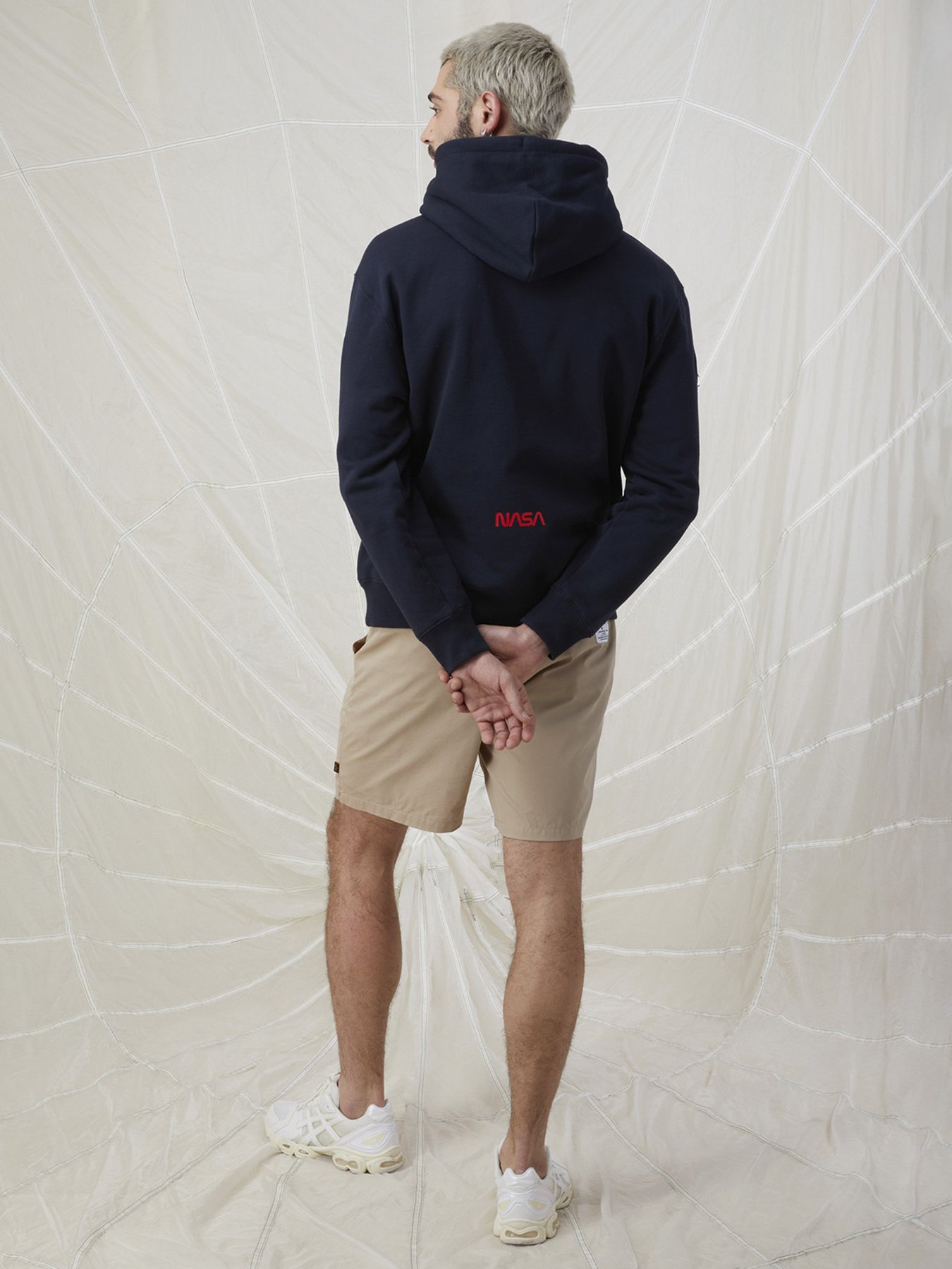 Худи Alpha Industries Nasa Worm Logo модель USN53000C1_410 Фото