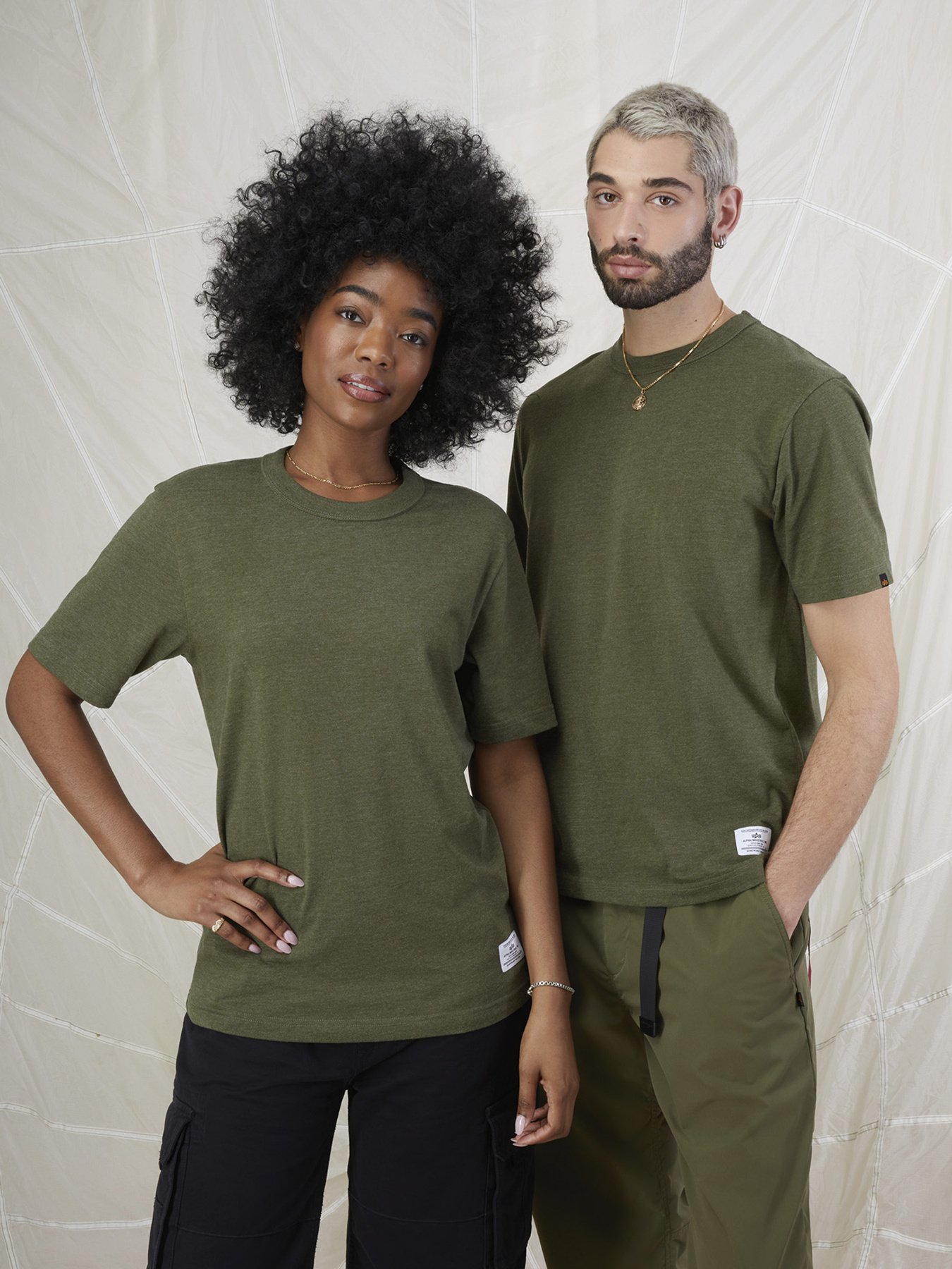 Футболка Alpha Industries Essential Tee модель UTE51500PK_347 Фото