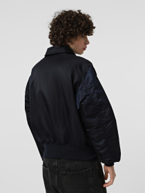 Бомбер Alpha Industries CWU 45/P Flight Jacket модель MJC22000C1_410 Фото