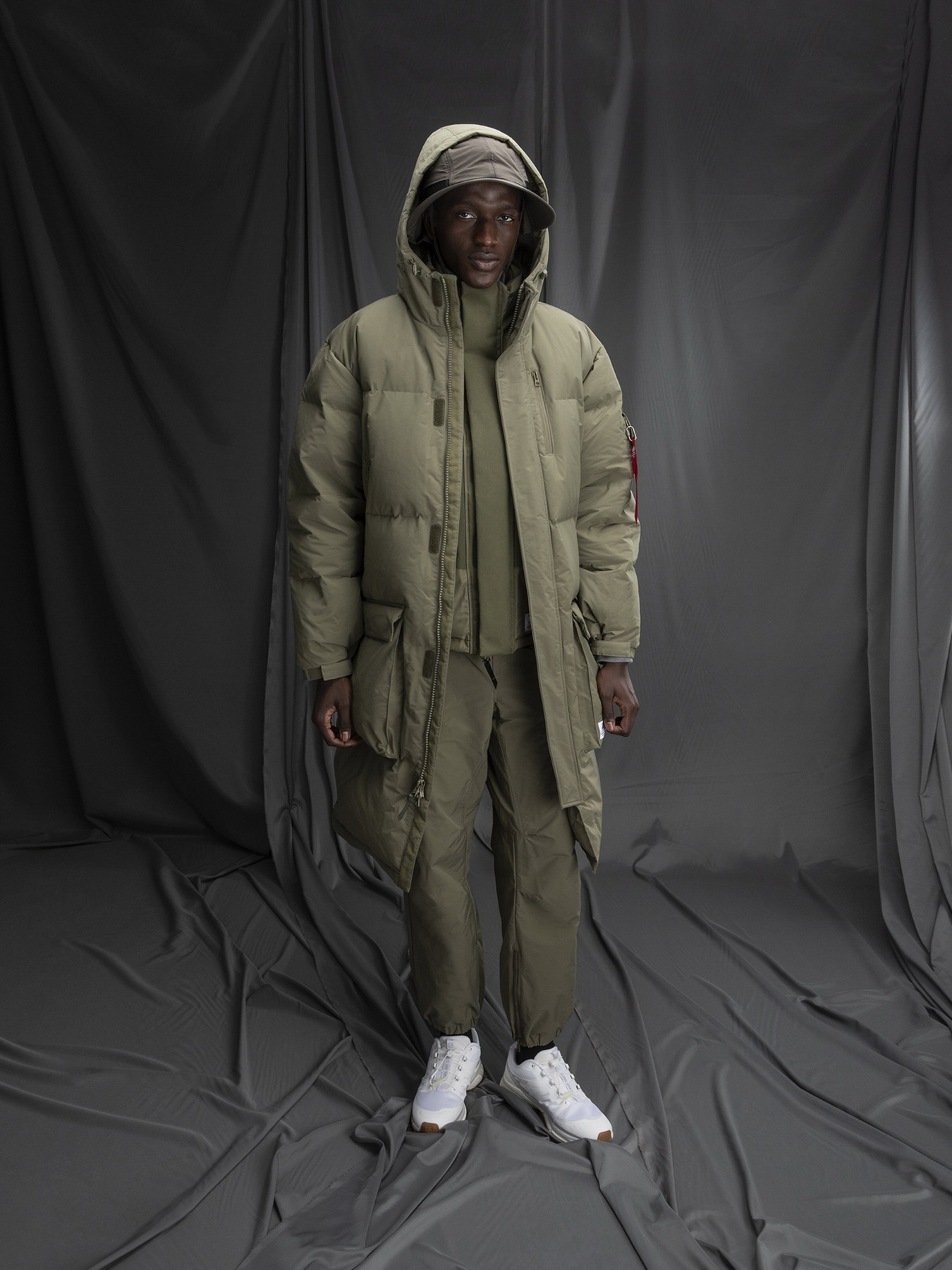 Пуховик Alpha Industries Long Puffer Parka модель MJL53500C1_359 Фото