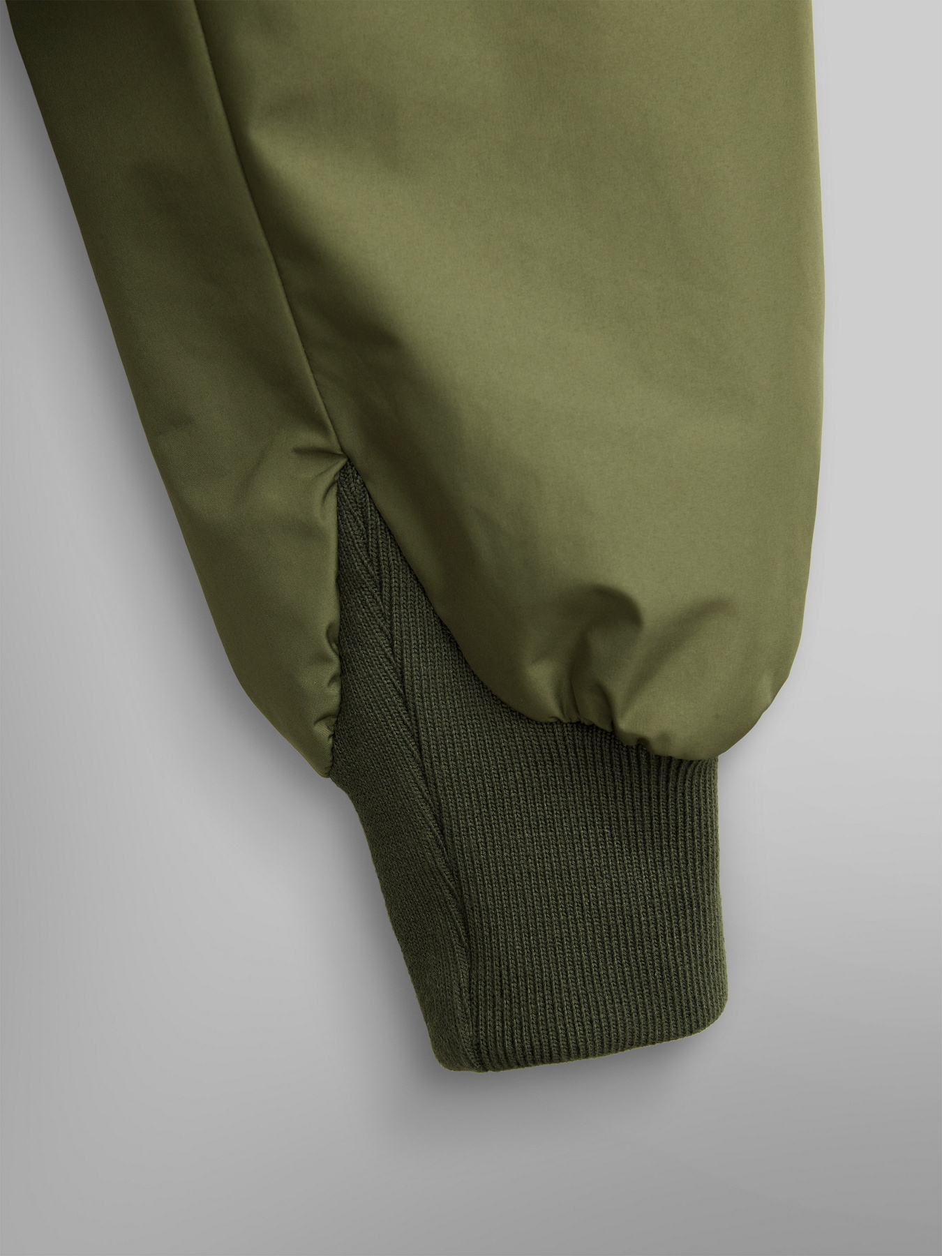 Бомбер Alpha Industries Multi Pocket модель MJM53501C1_359 Фото