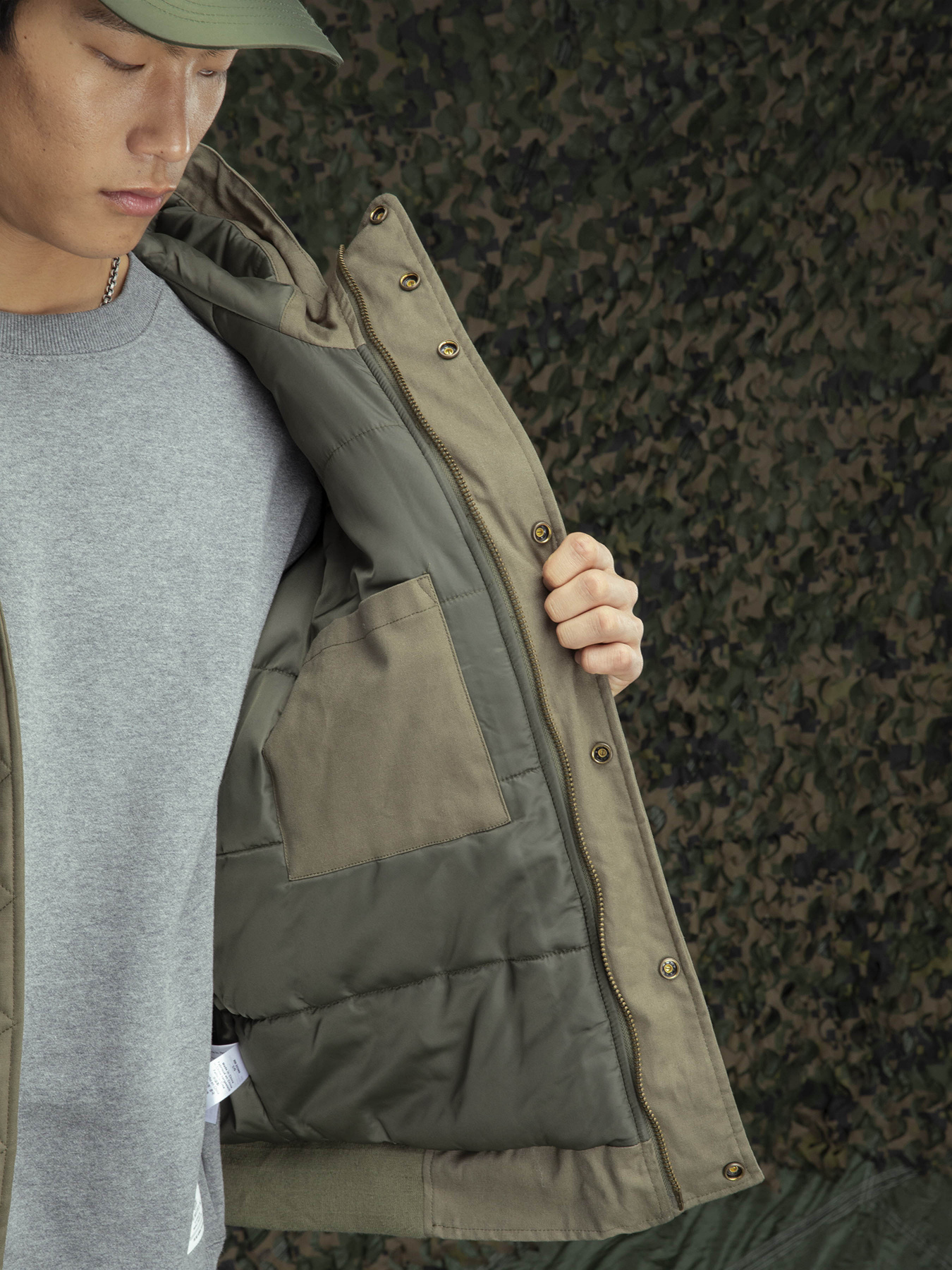 Бомбер Alpha Industries MA-1 Модель MJM53502C1_359 Фото