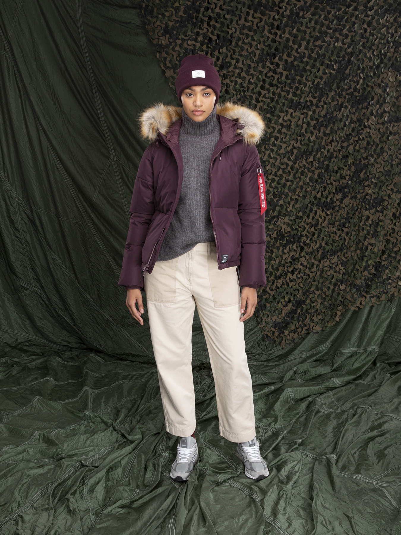 Зимняя куртка Alpha Industries Short W модель WJS52501C1_506 Фото