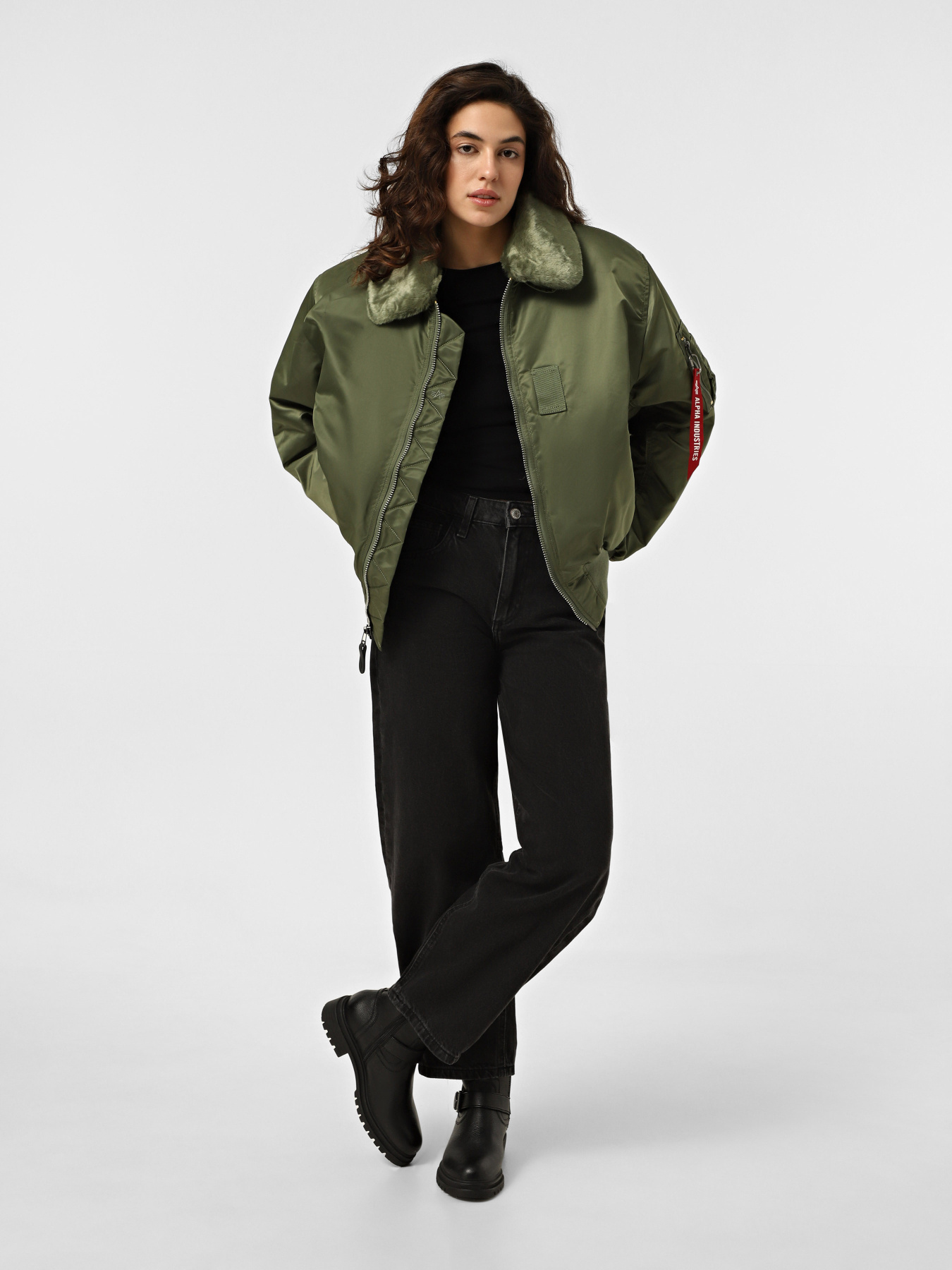 Бомбер Alpha Industries B-15 модель MJB23010C1_310 Фото