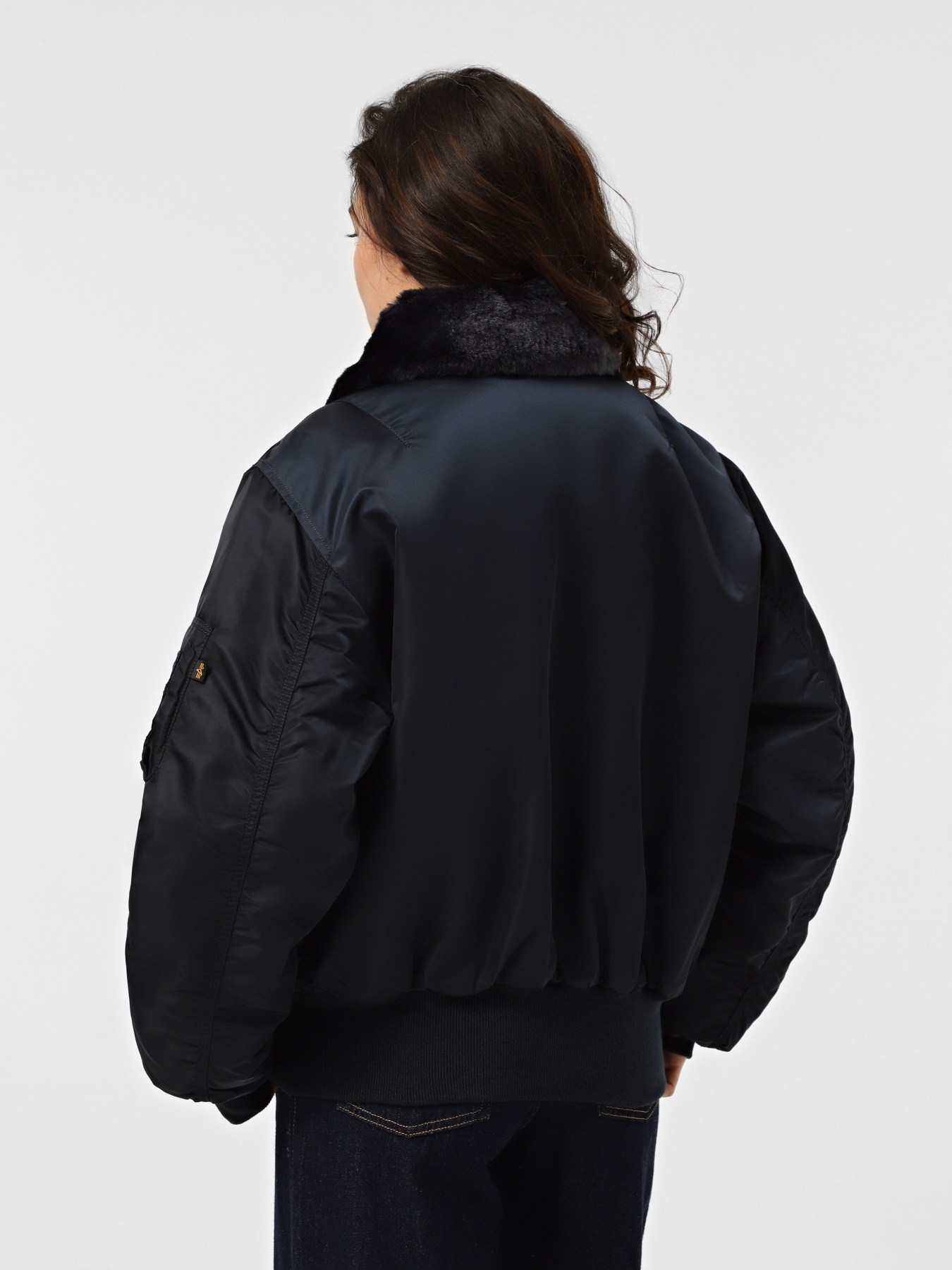 Бомбер Alpha Industries B-15 модель MJB23010C1_410 Фото