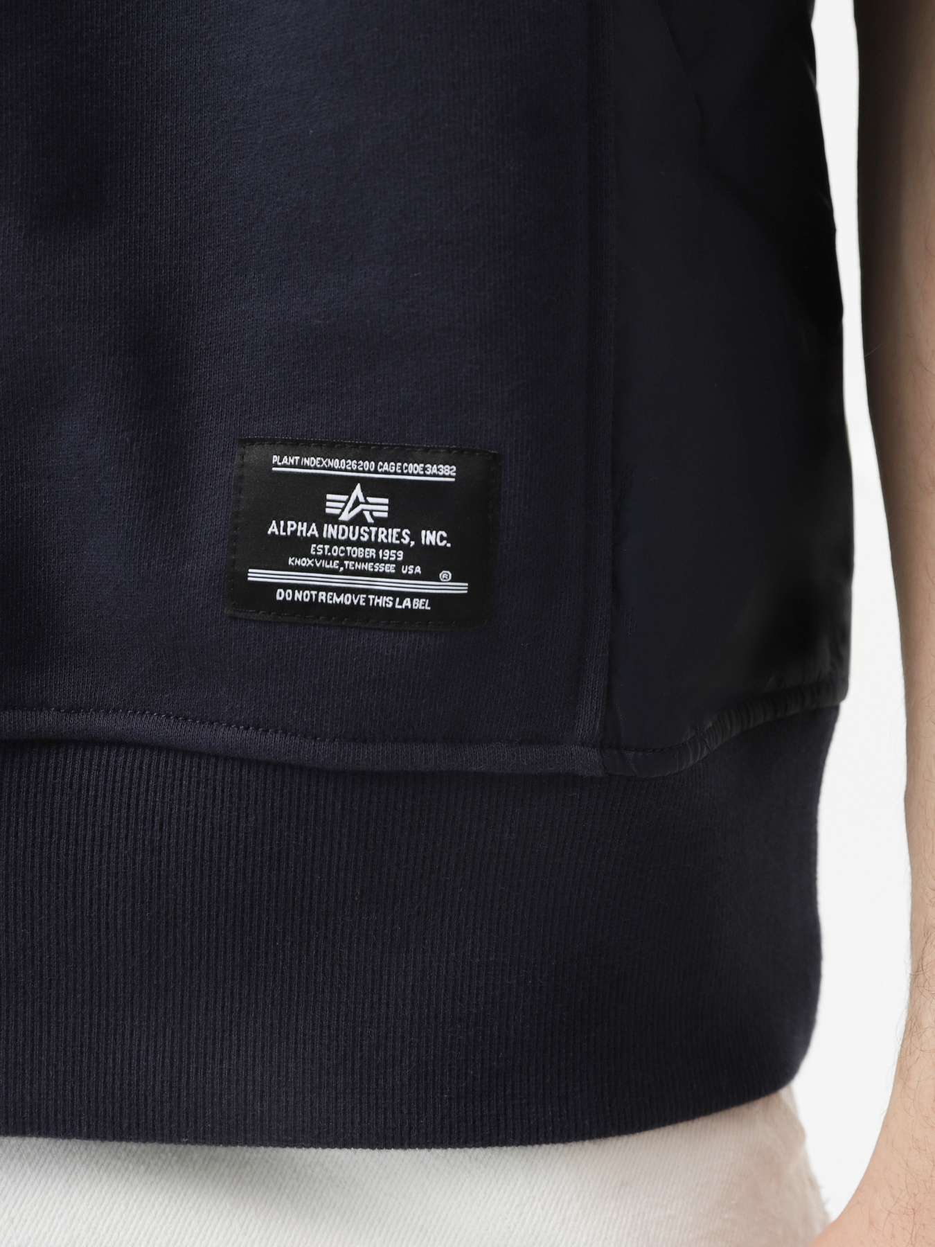 Футболка Alpha Industries Short Sleeve модель MSS54000C1_410 Футболка Alpha Industries Short Sleeve модель MSS54000C1_410 Фото