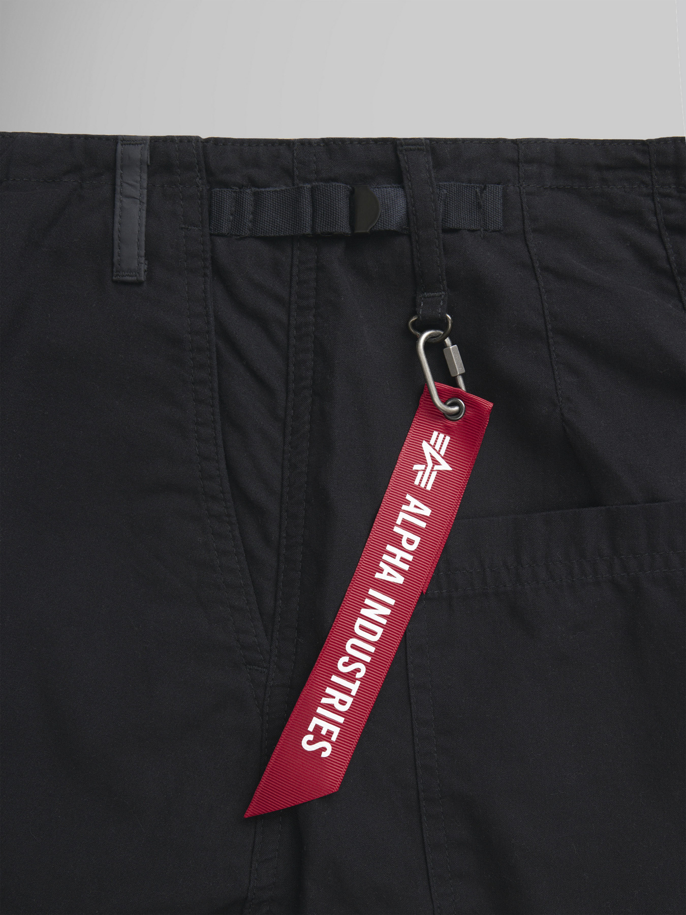 Чіноси Alpha Industries Barrel Leg Pant W модель WBB54000CO_001 Фото