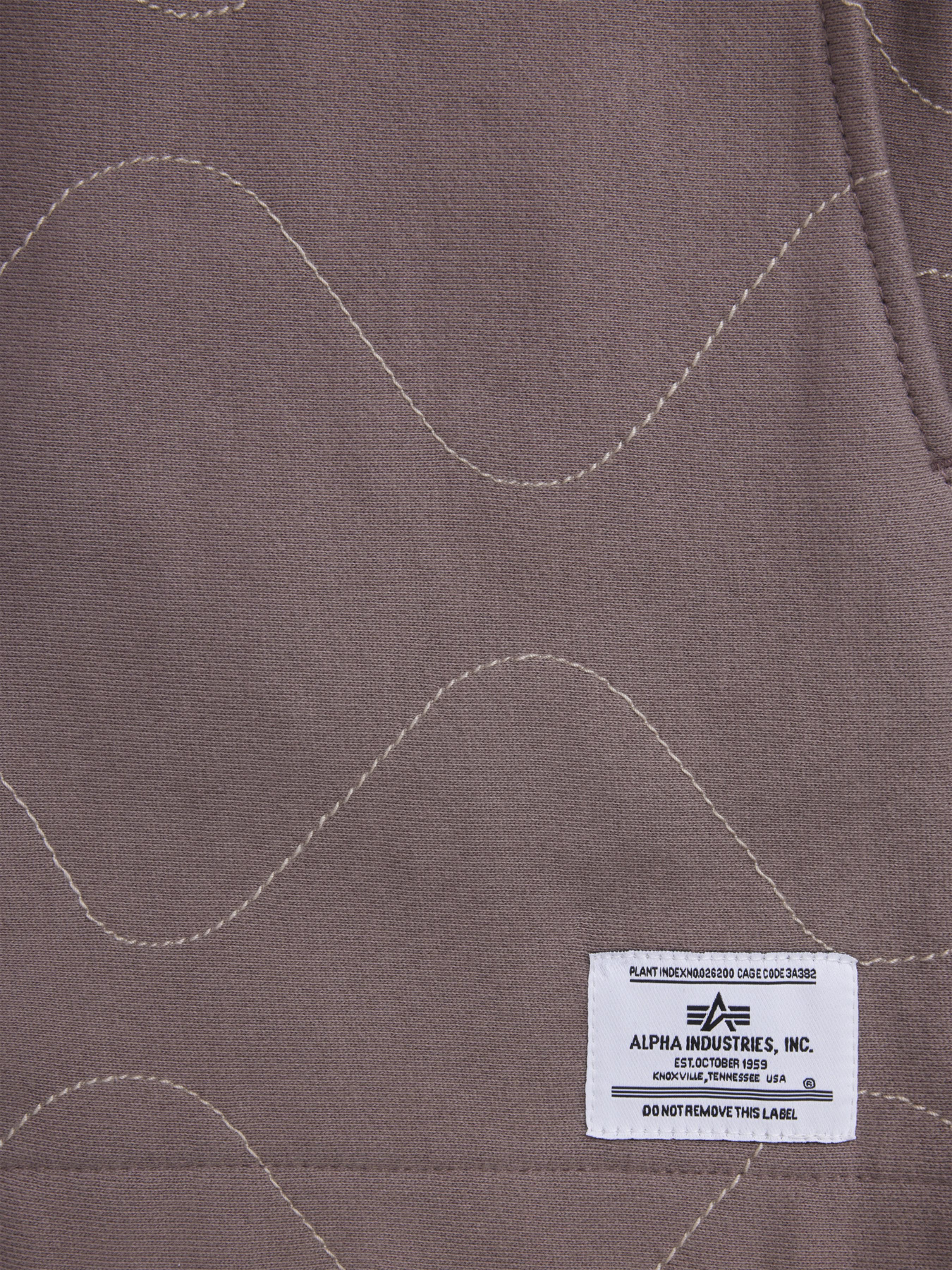 Повседневные шорты Alpha Industries Quilted Short W модель WBQ54000C1_521 Повседневные шорты Alpha Industries Quilted Short W модель WBQ54000C1_521 Фото