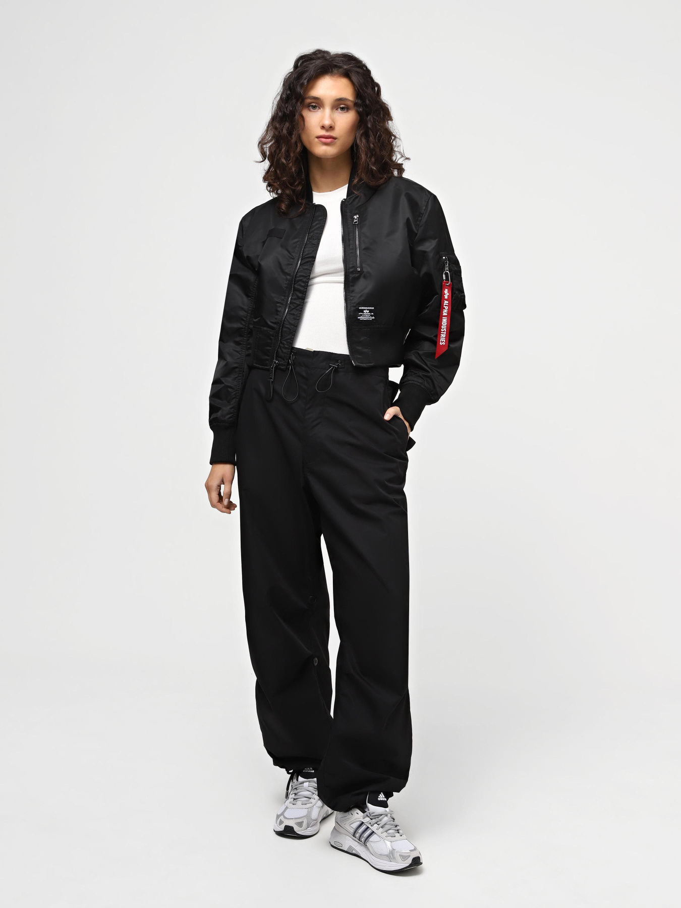 Бомбер Alpha Industries L-2b Cropped Gen II Bomber Jacket W модель WJL53000C1_001 Фото
