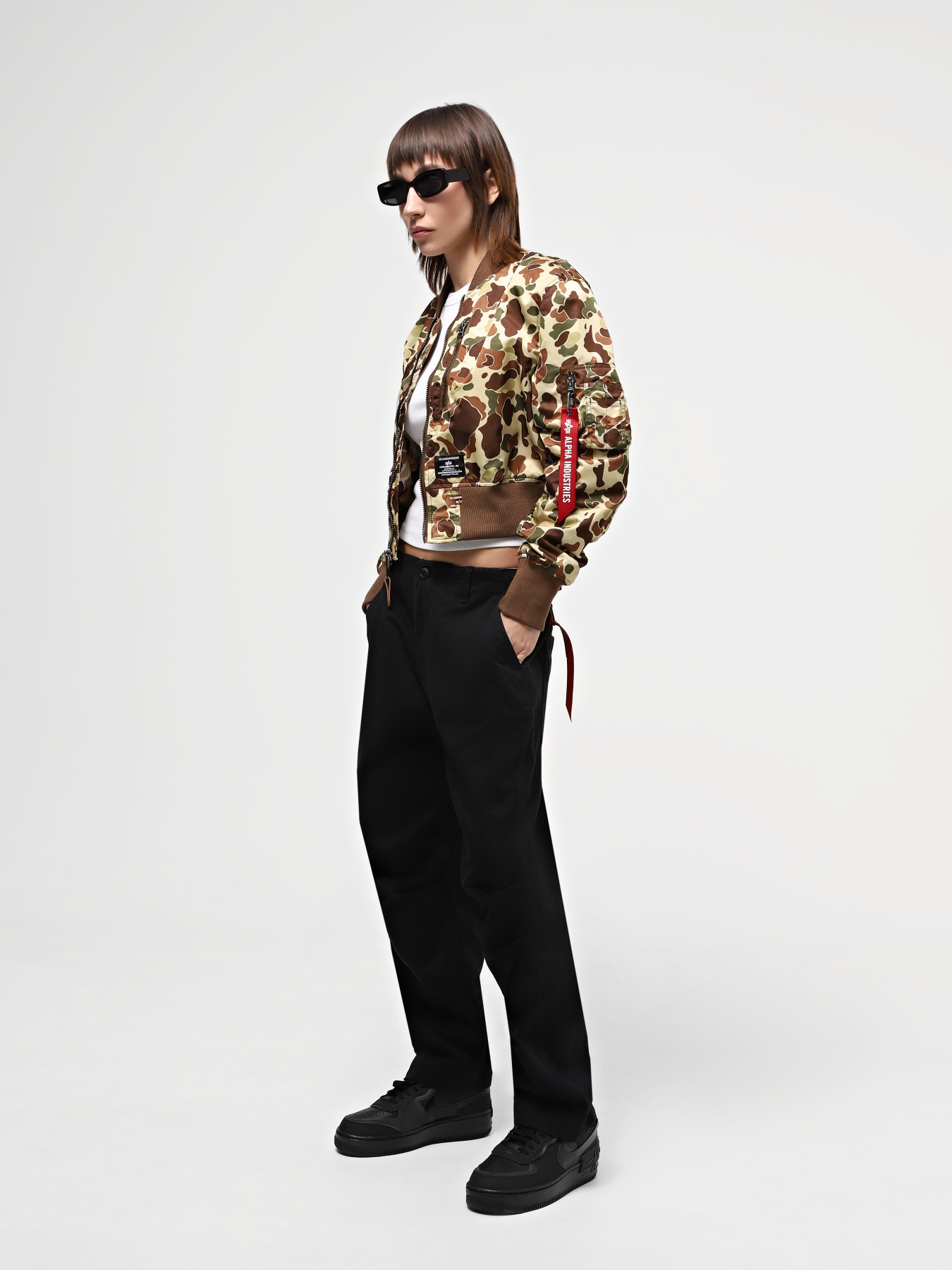 Бомбер Alpha Industries L-2b Cropped Gen II Bomber Jacket W модель WJL53000C1_939 Фото