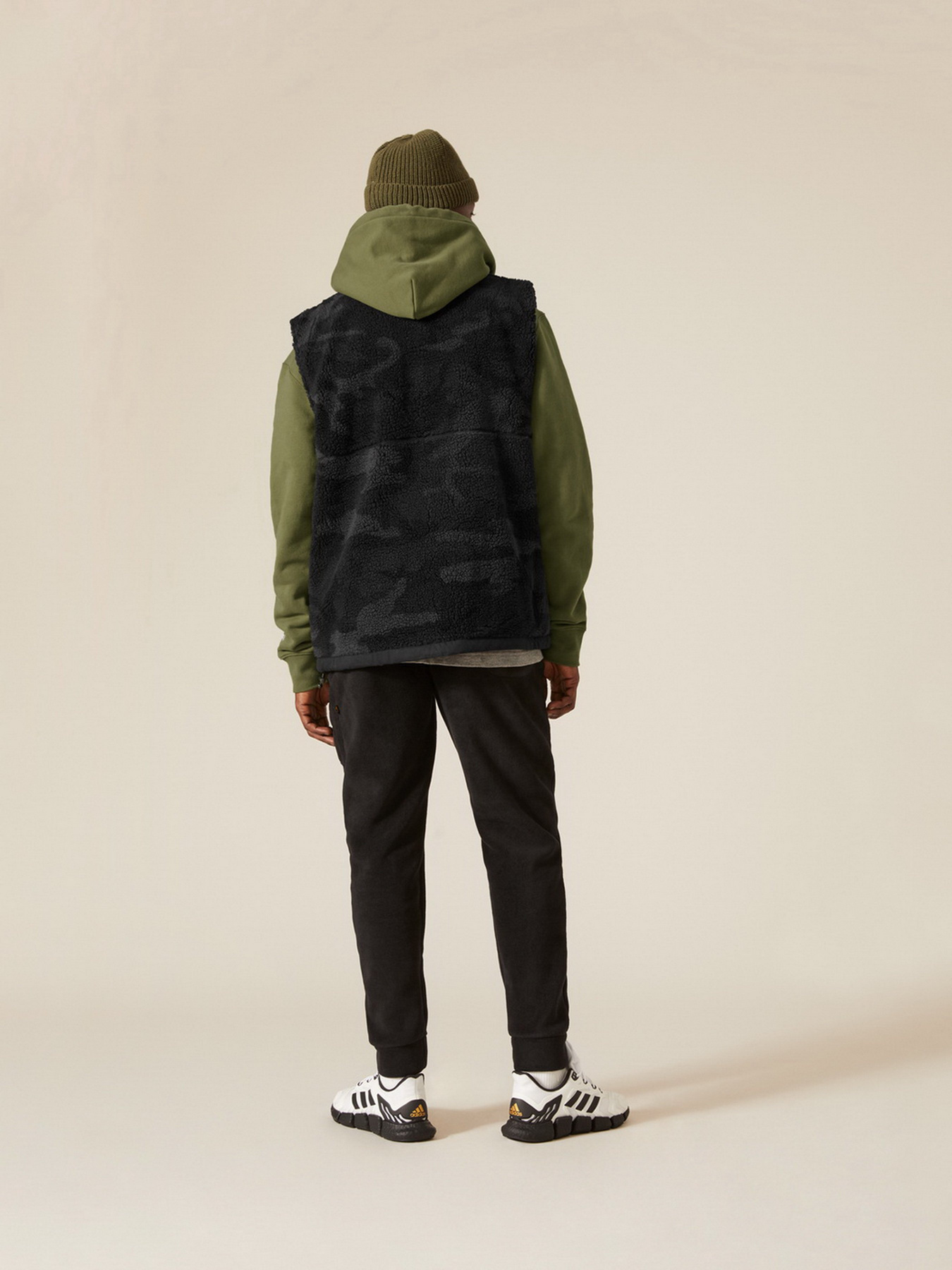 Жилет Alpha Industries SHERPA UTILITY модель MJS51500C1_942 Жилет Alpha Industries SHERPA UTILITY модель MJS51500C1_942 Фото