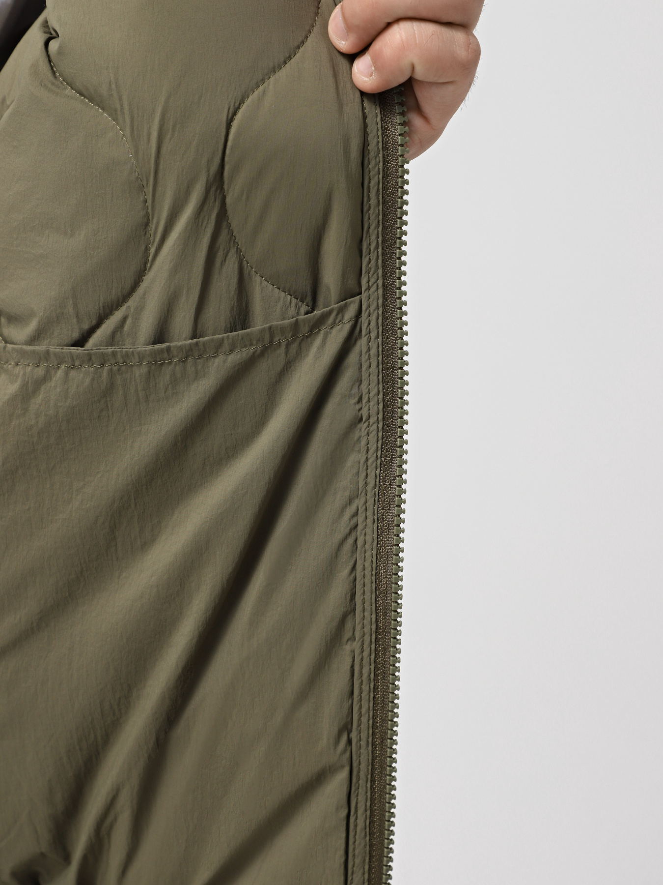 Демісезонна куртка Alpha Industries Lightweight Quilted Down Модель MJL54501C1_359 Фото