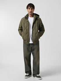 Демісезонна куртка Alpha Industries Lightweight Quilted Down модель MJL54501C1_359 Фото