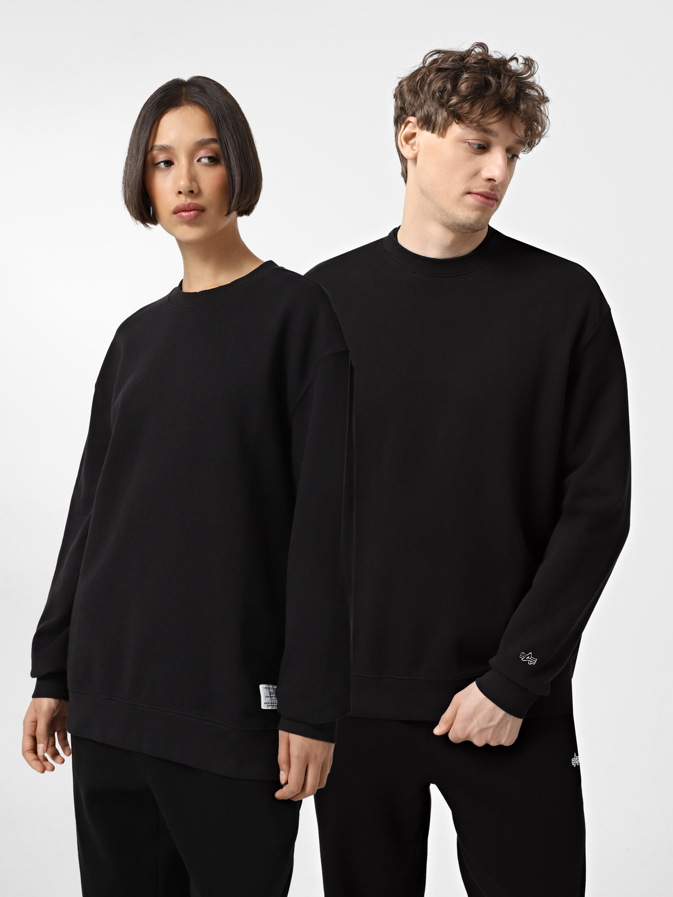 Свитшот Alpha Industries Essential French Terry модель UES54001C1_001 Фото